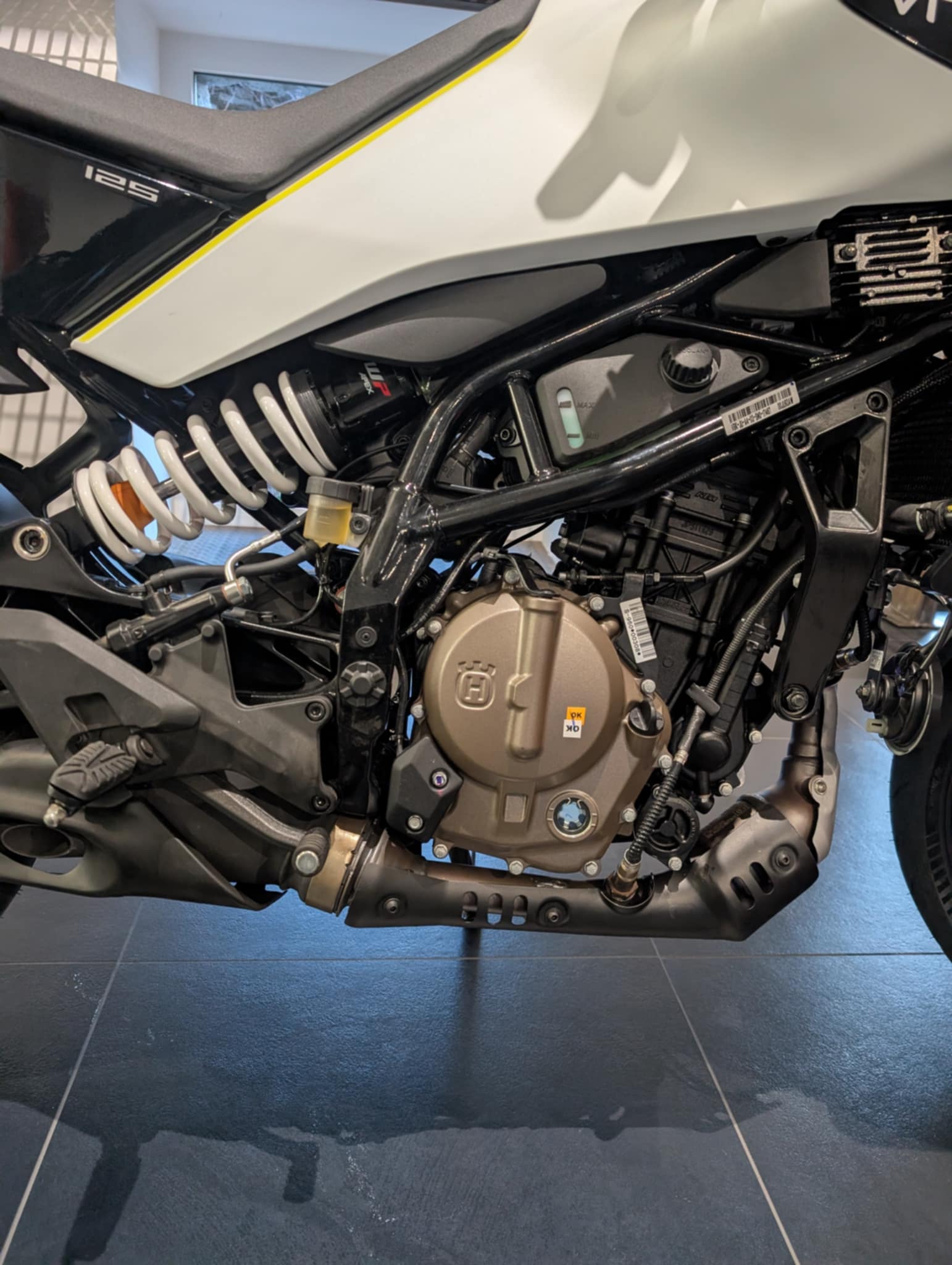 HUSQVARNA Vitpilen 125-image-8