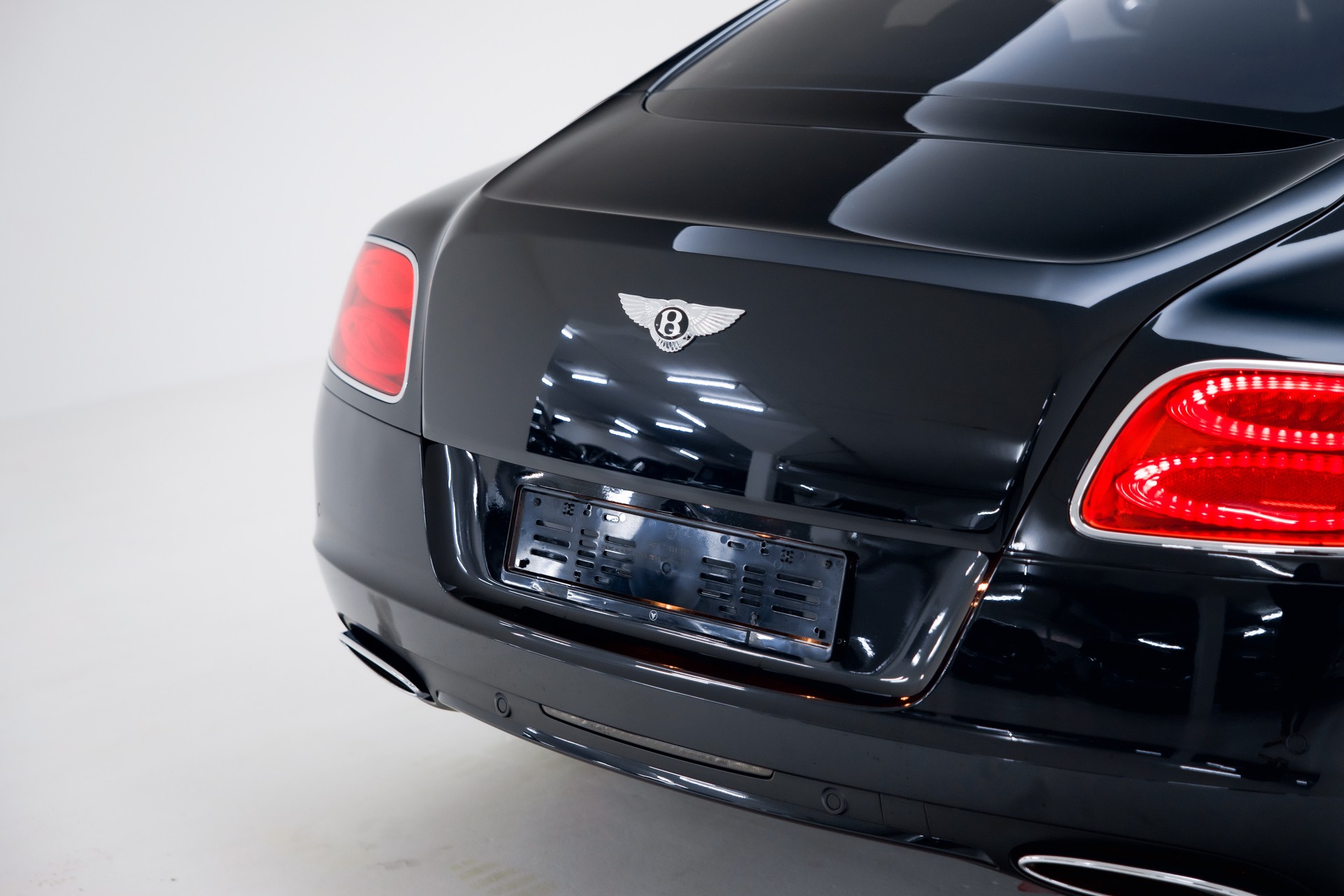 BENTLEY Continental GT 6.0 W12-image-10