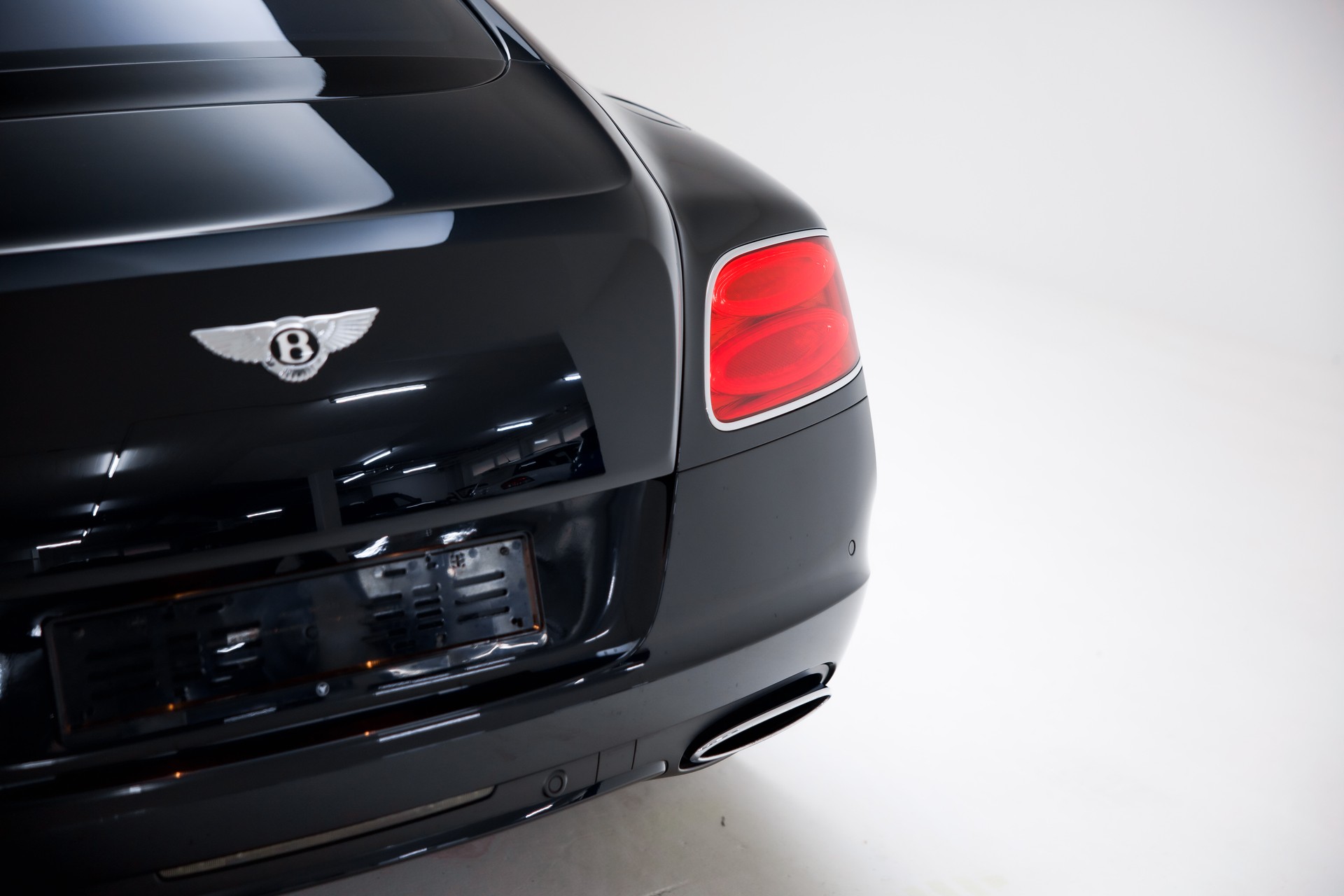 BENTLEY Continental GT 6.0 W12-image-11