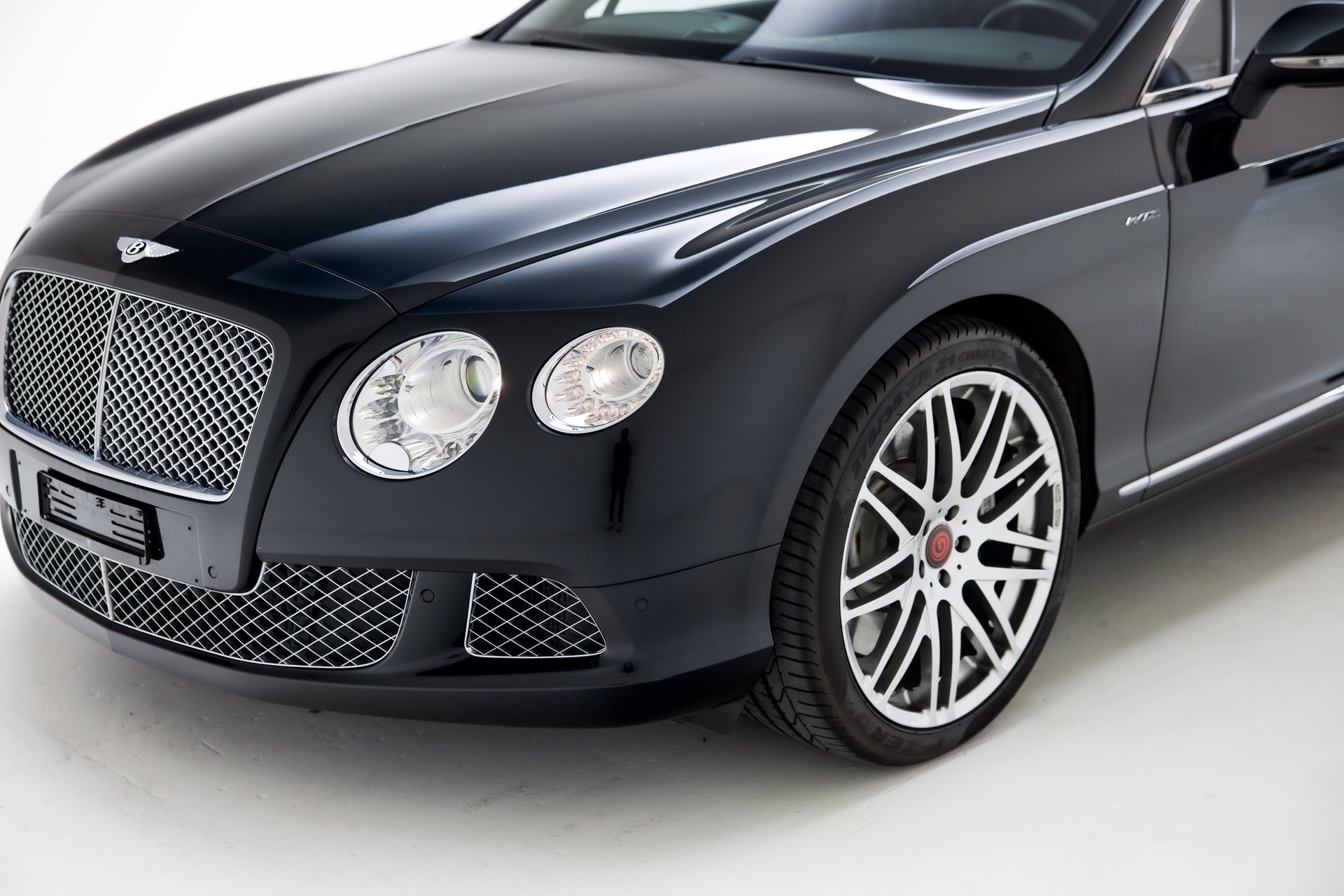 BENTLEY Continental GT 6.0 W12-image-14