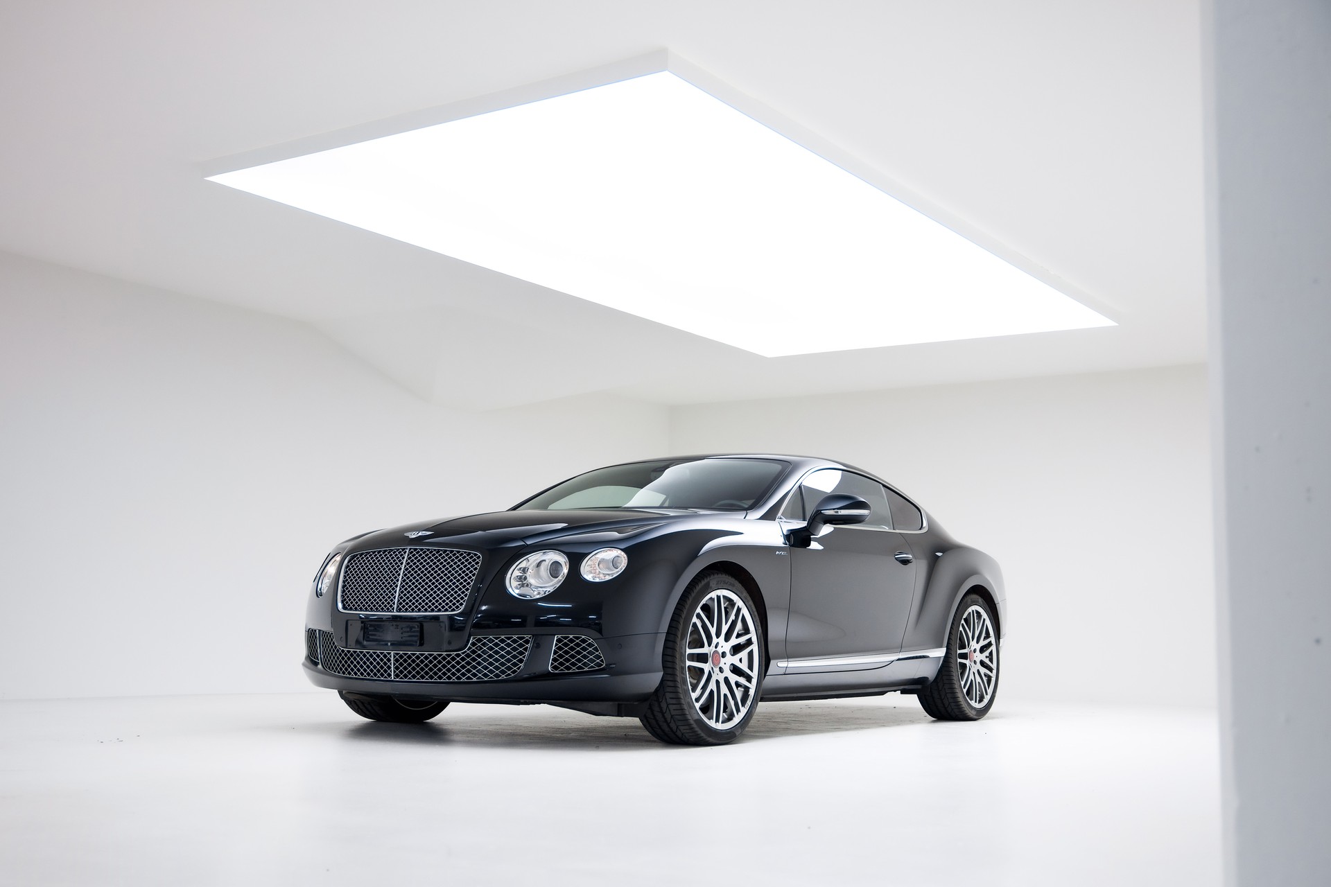 BENTLEY Continental GT 6.0 W12