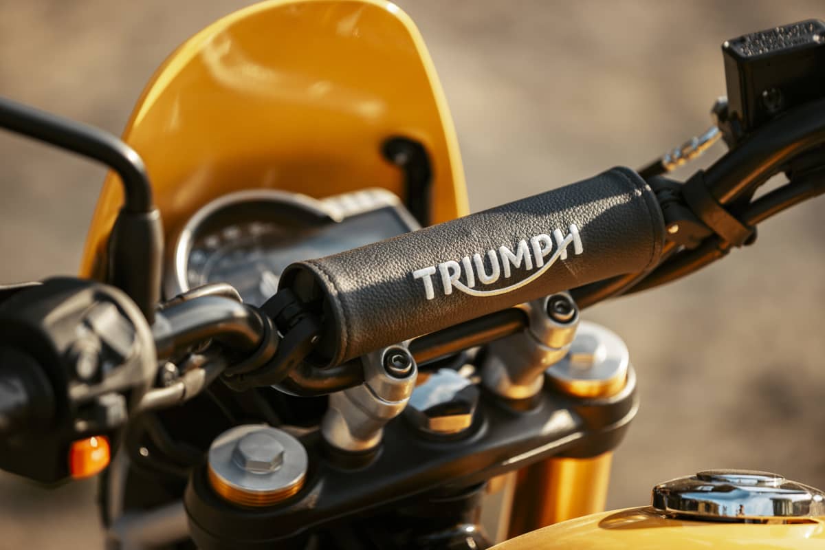 TRIUMPH 400 XC-image-10
