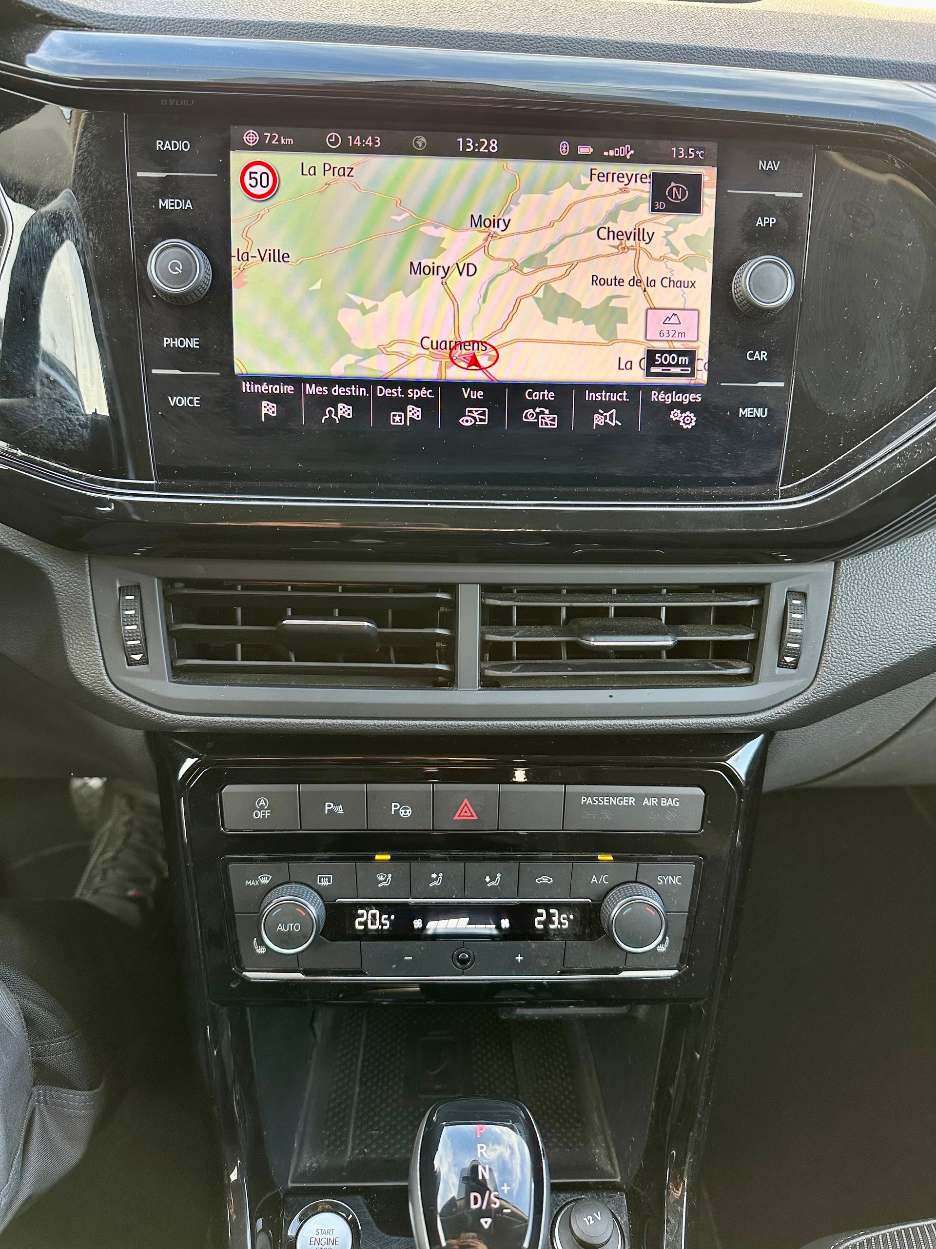 VW T-Cross 1.0 TSI Style DSG-image-14