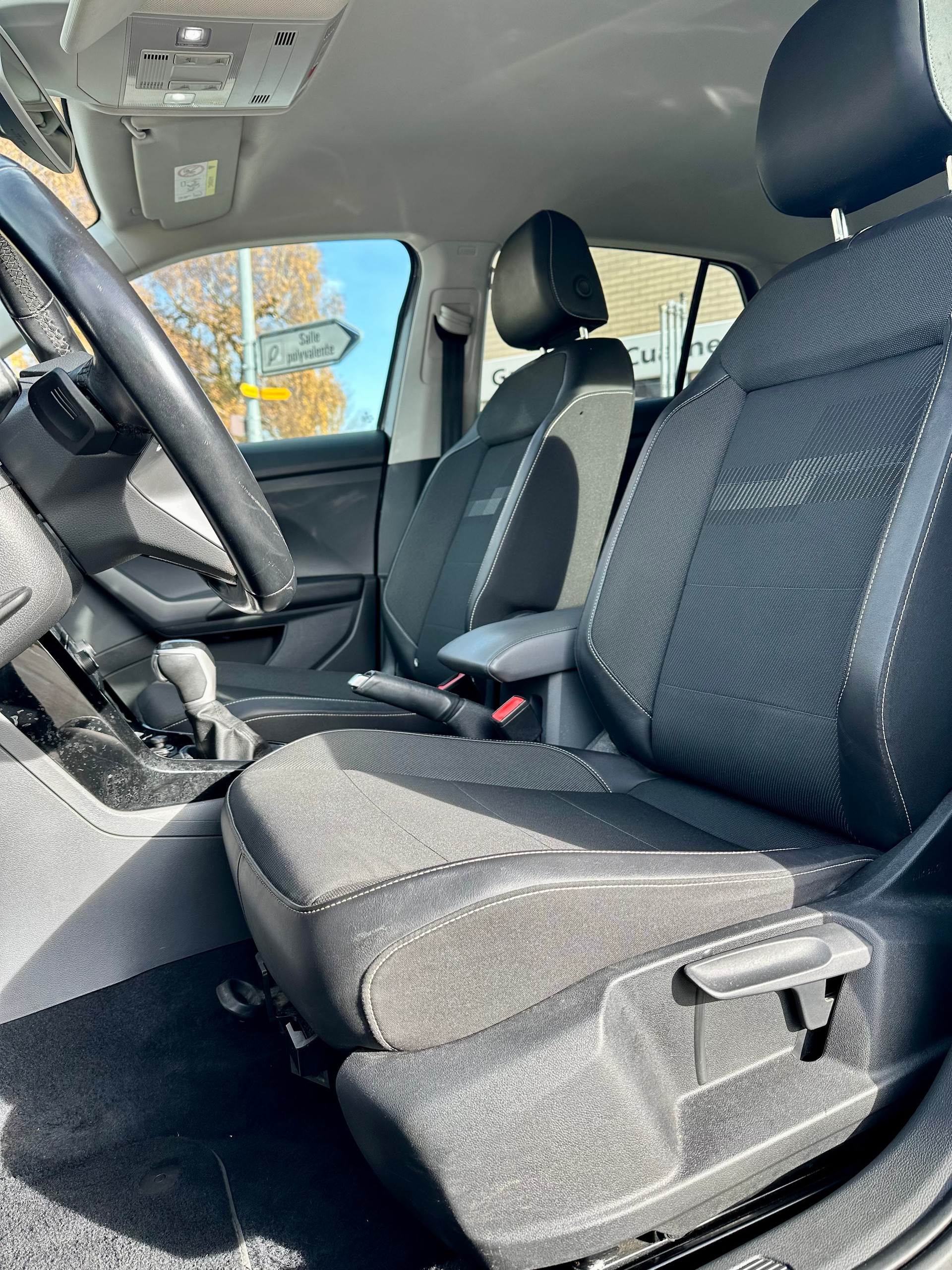VW T-Cross 1.0 TSI Style DSG-image-11