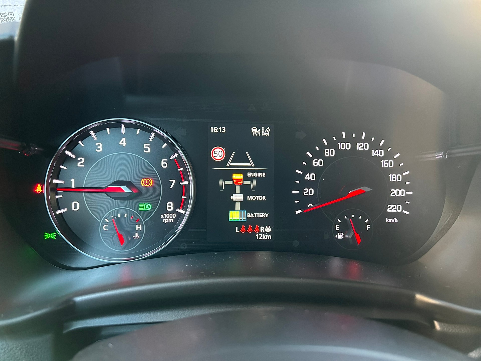 SUZUKI Swift 1.2 Compact Top Hybrid 4x4-image-14