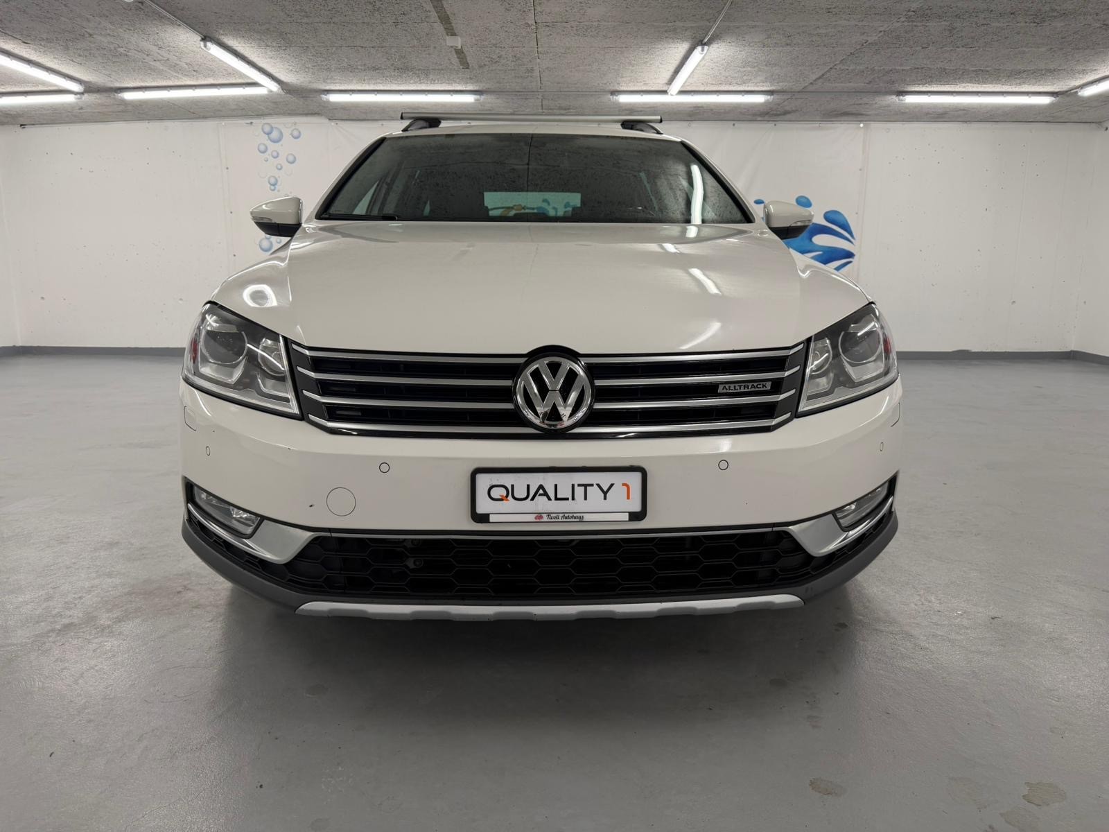 VW Passat Alltrack 2.0 TDI BMT 4Motion DSG-showroom-element-2