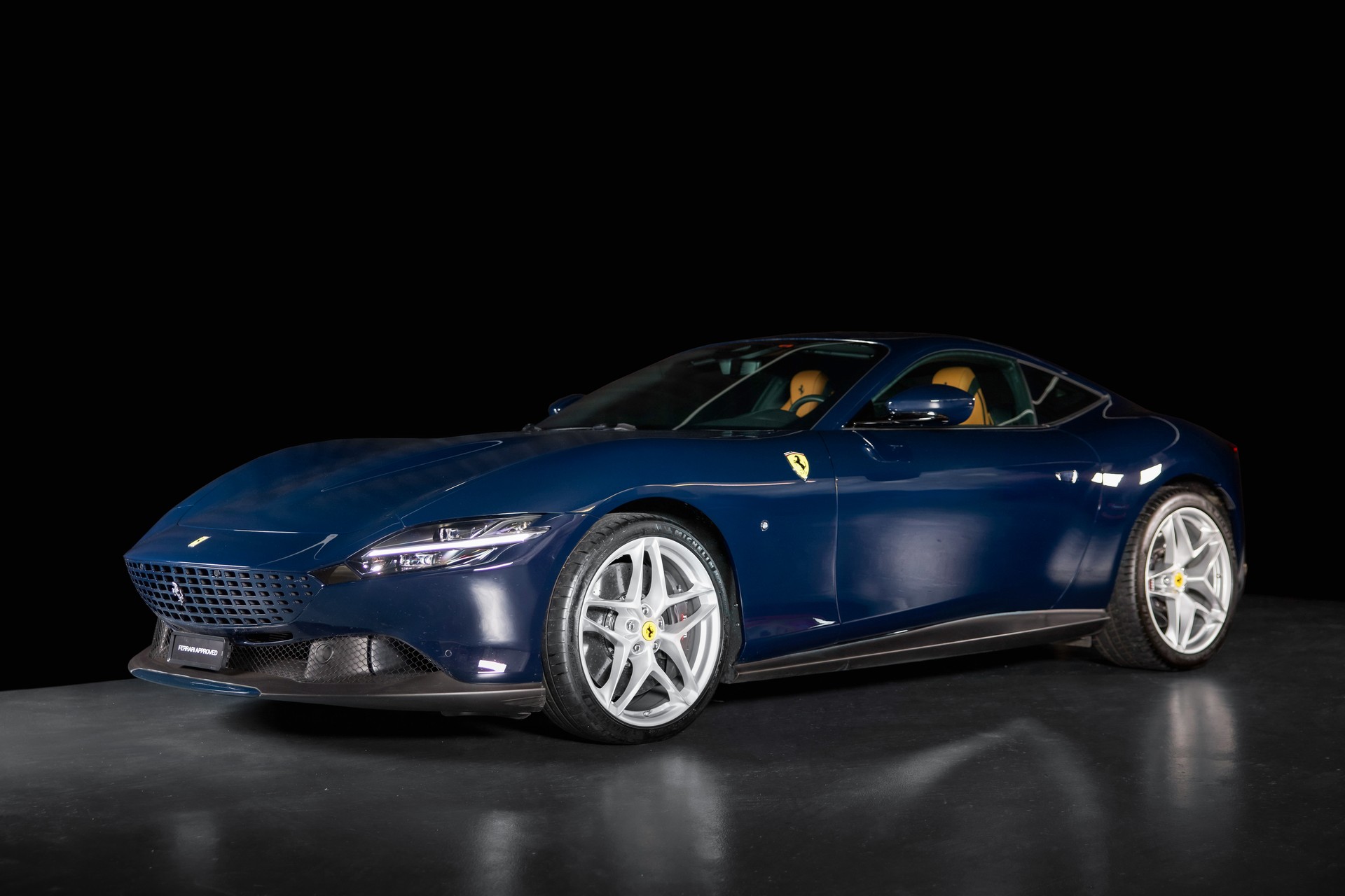 FERRARI Roma 3.9 V8 T Blu Pozzi /Cuoio-showroom-element-1
