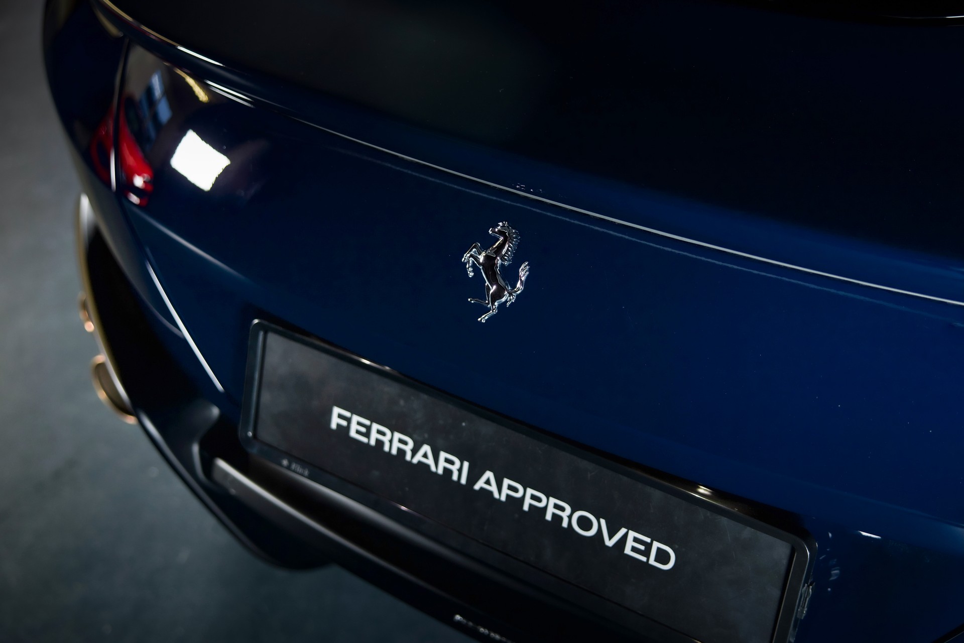 FERRARI Roma 3.9 V8 T Blu Pozzi /Cuoio-image-8
