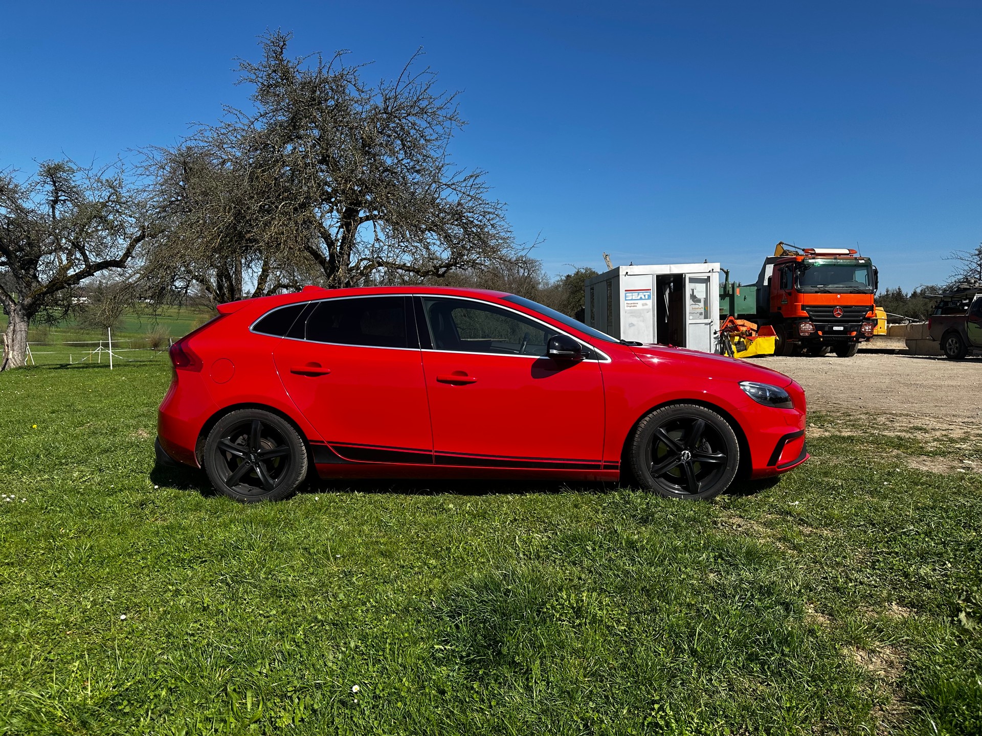 VOLVO V40 Sport200