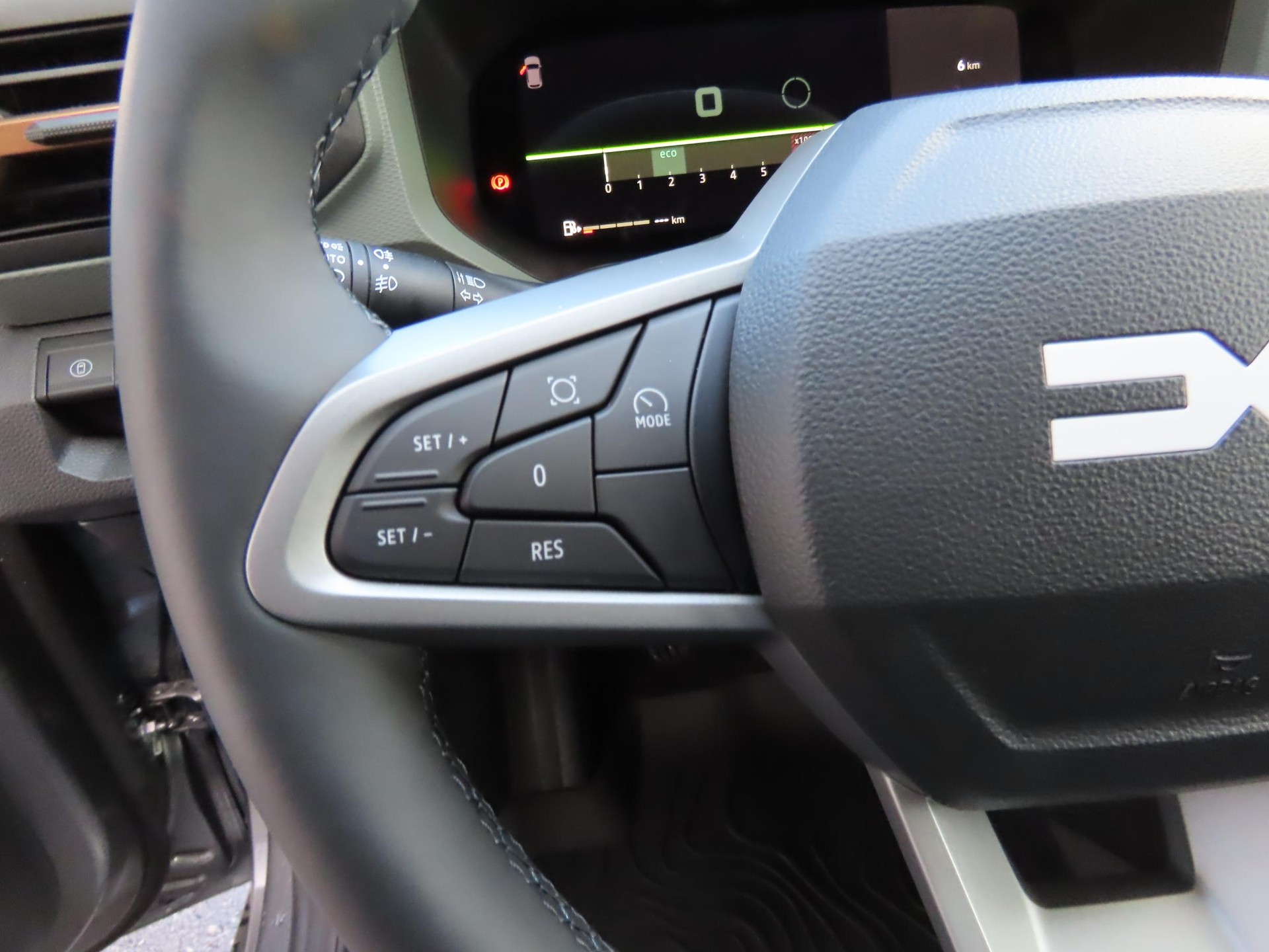 DACIA Bigster 1.2 TCe Extreme 4WD-image-12