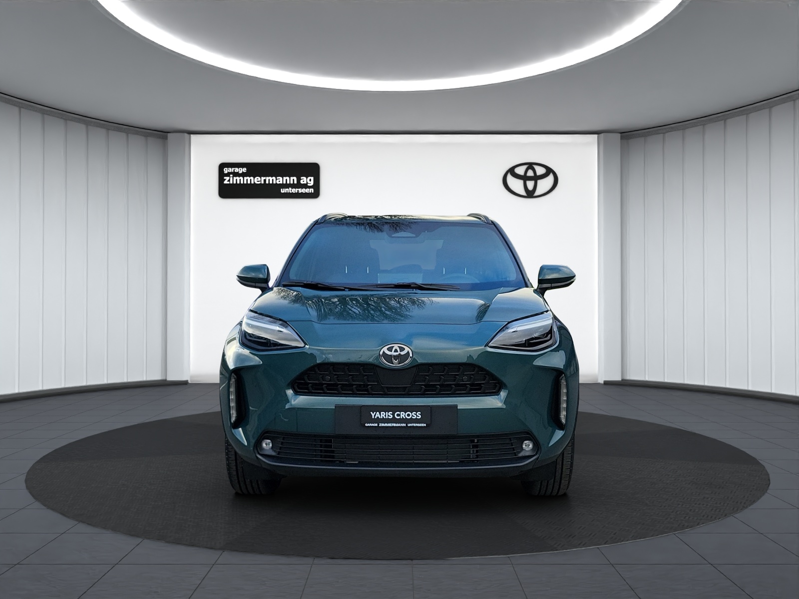 TOYOTA Yaris Cross 1.5 VVT-i HSD Trend AWD-showroom-element-1