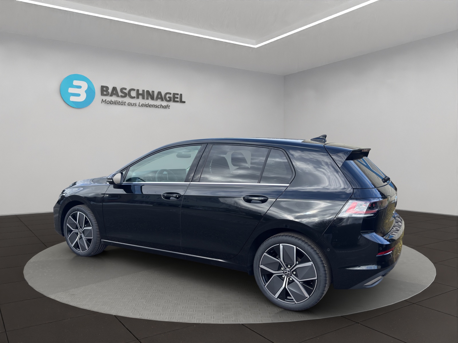VW Golf 1.5 e TSI mHEV Style DSG-showroom-element-2