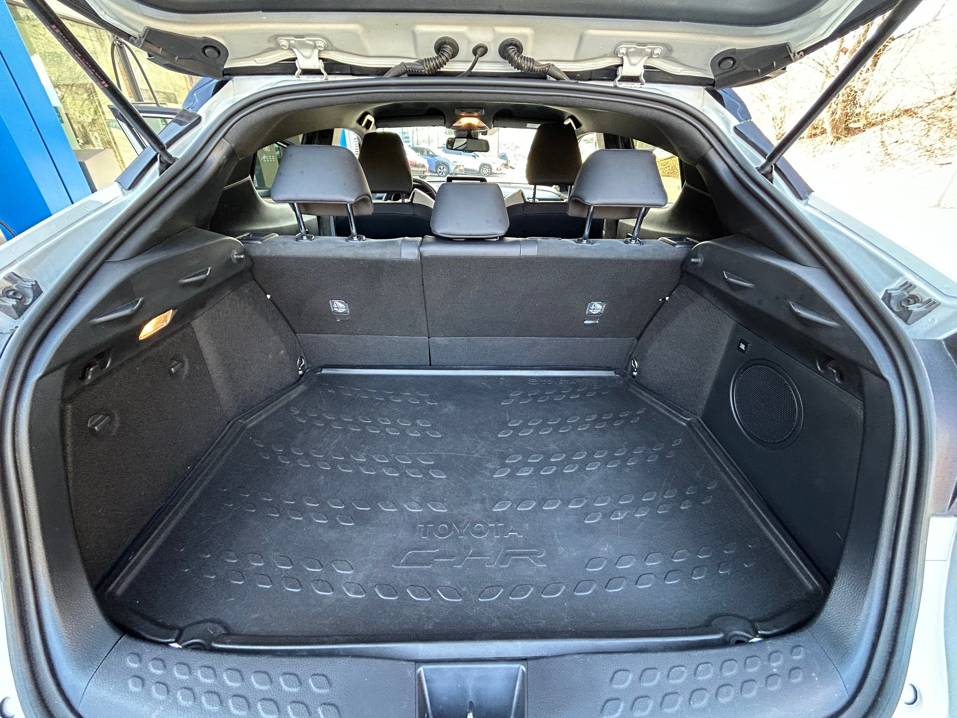 TOYOTA C-HR 2.0 HSD CVT GR Sport-image-14