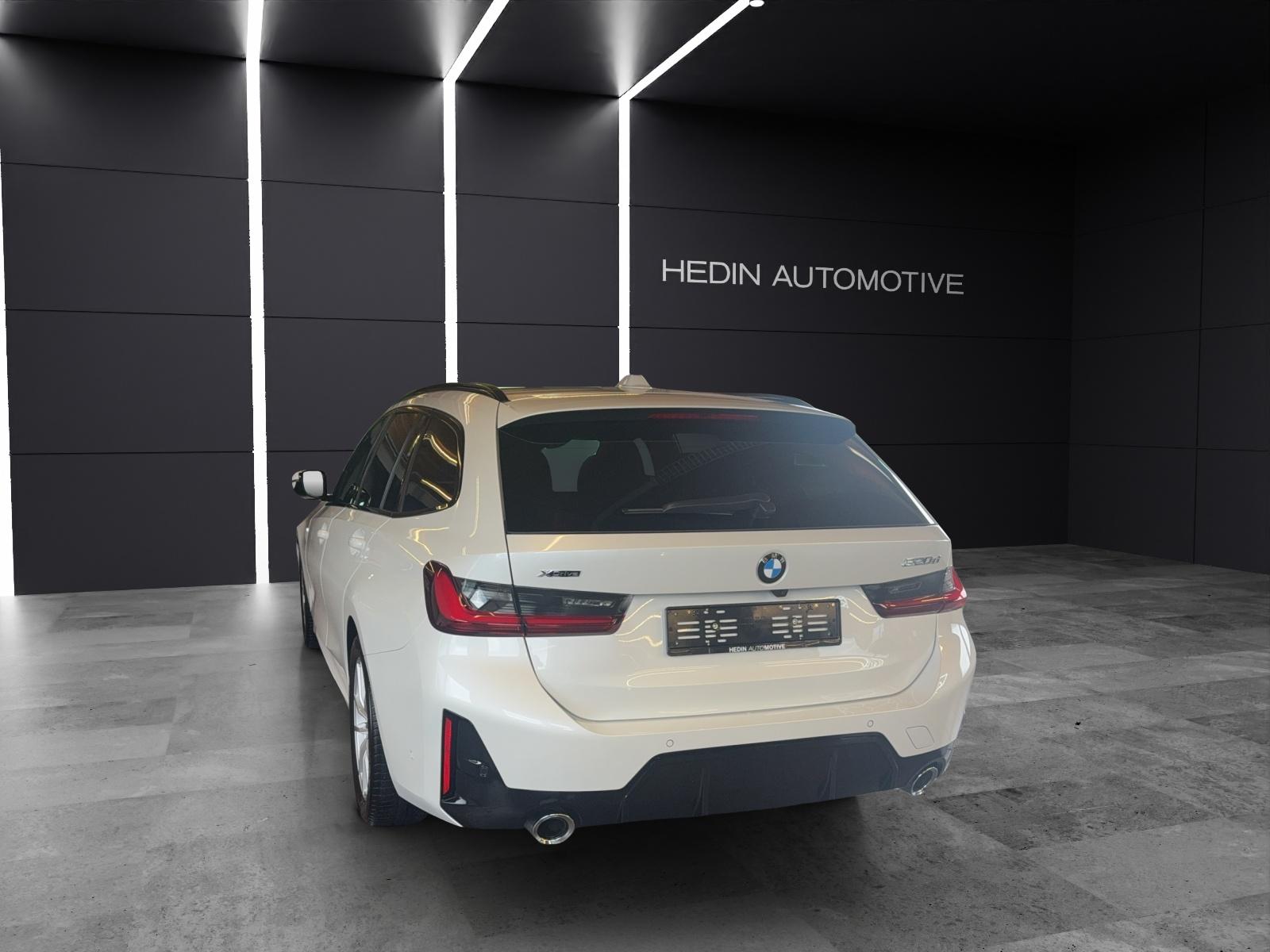 BMW 320d xDrive SAG Touring-showroom-element-2