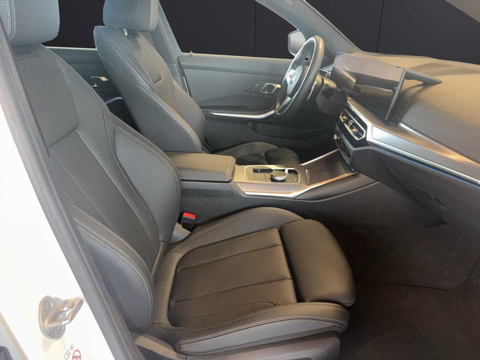 BMW 320d xDrive SAG Touring-image-14