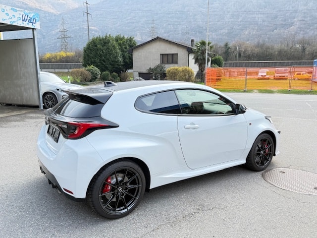 TOYOTA Yaris 1.6 GR Sport-image-7