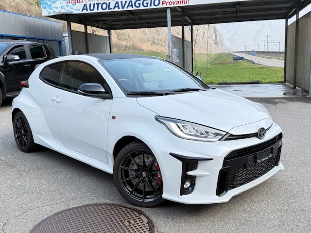 TOYOTA Yaris 1.6 GR Sport