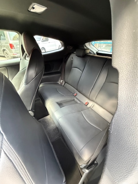 TOYOTA Yaris 1.6 GR Sport-image-15
