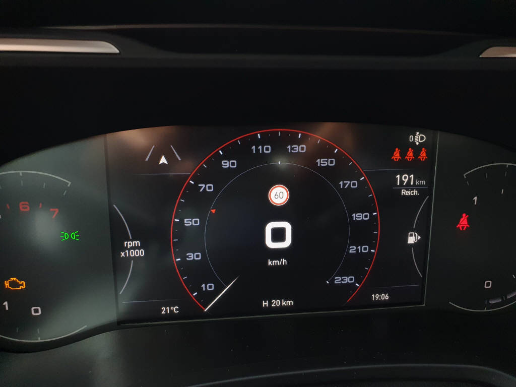 FIAT Tipo SW 1.5 Hybrid Swiss Edition-image-14