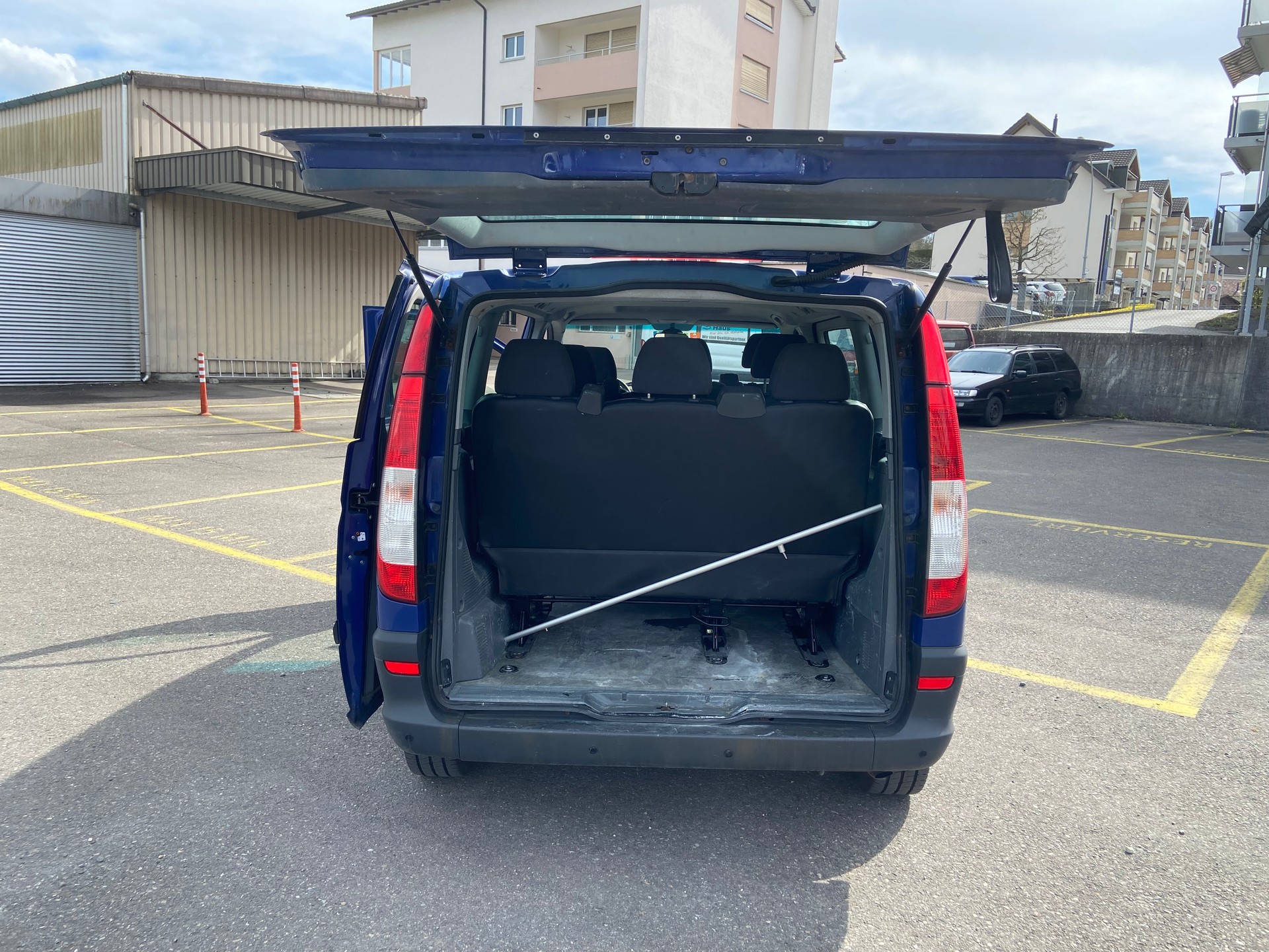 MERCEDES-BENZ Vito 109 CDI L-image-12