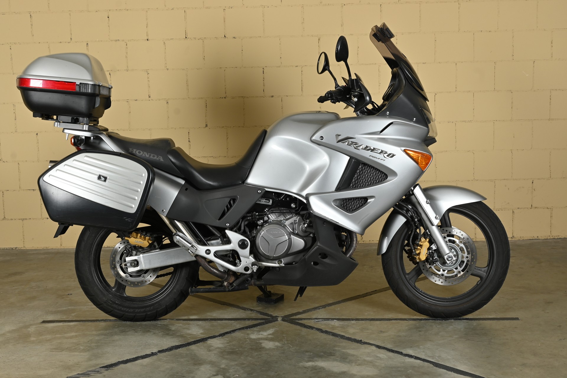 HONDA XL 1000 V Varadero ABS-image-0