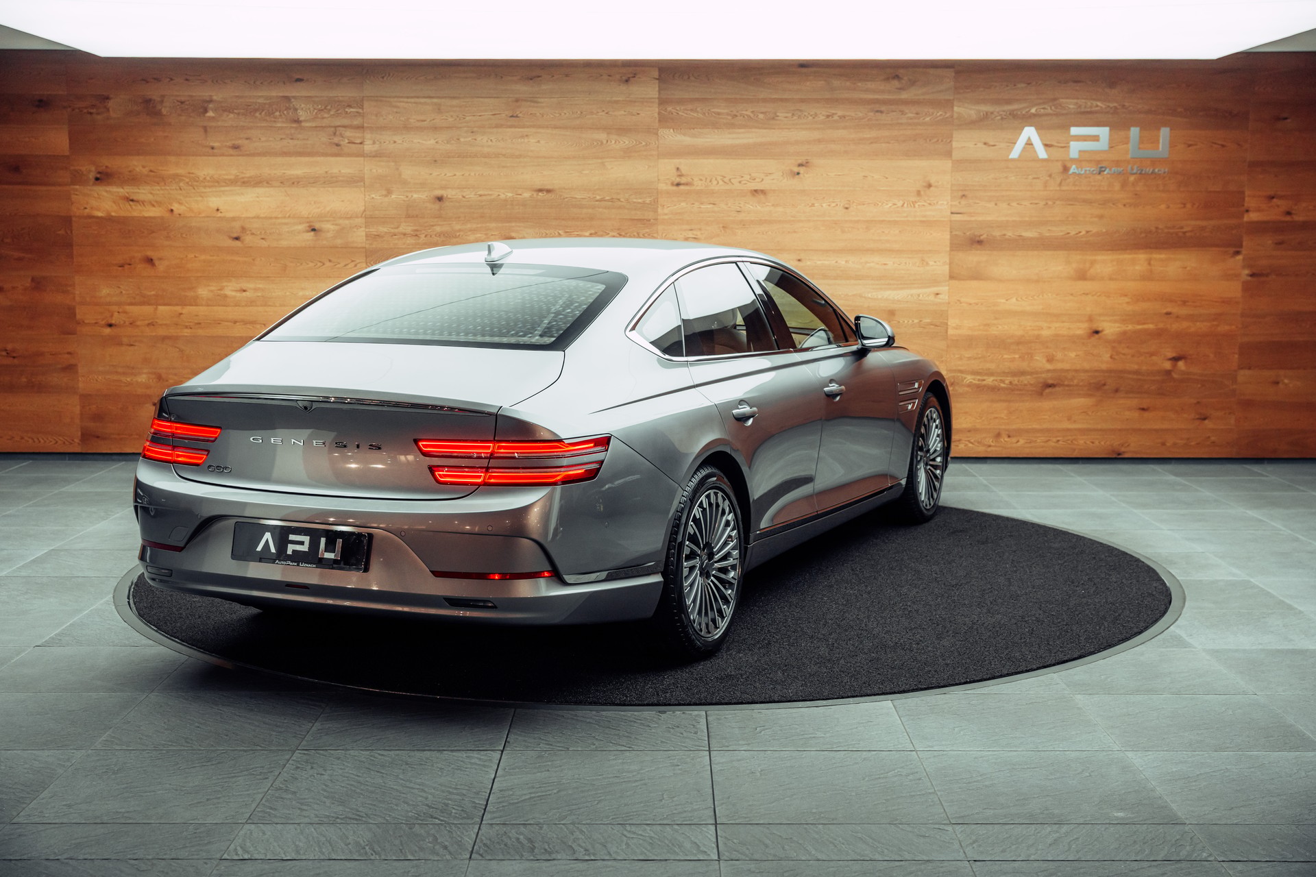 GENESIS G80 Electrificed Luxury 87,2kWh AWD-showroom-element-1
