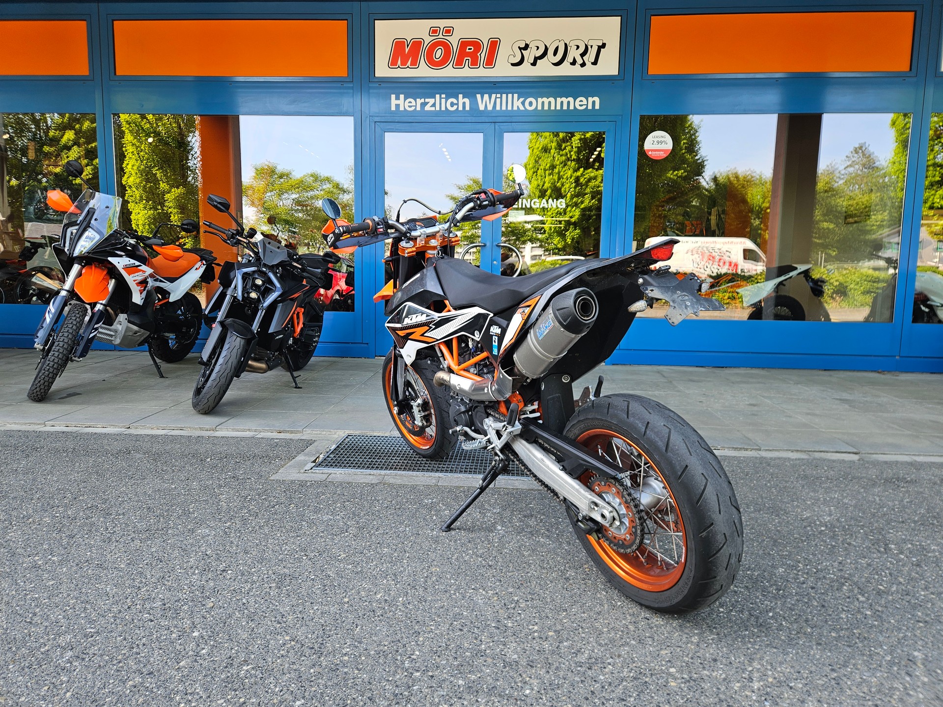 KTM 690 SMC R-image-4