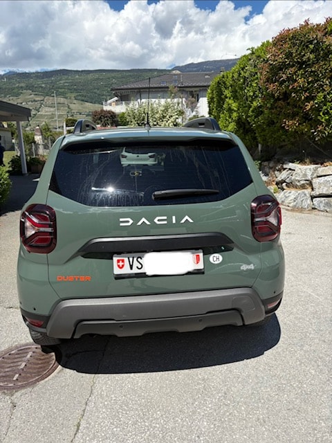 DACIA 1.5 Blue dCi Expression 4WD-image-3