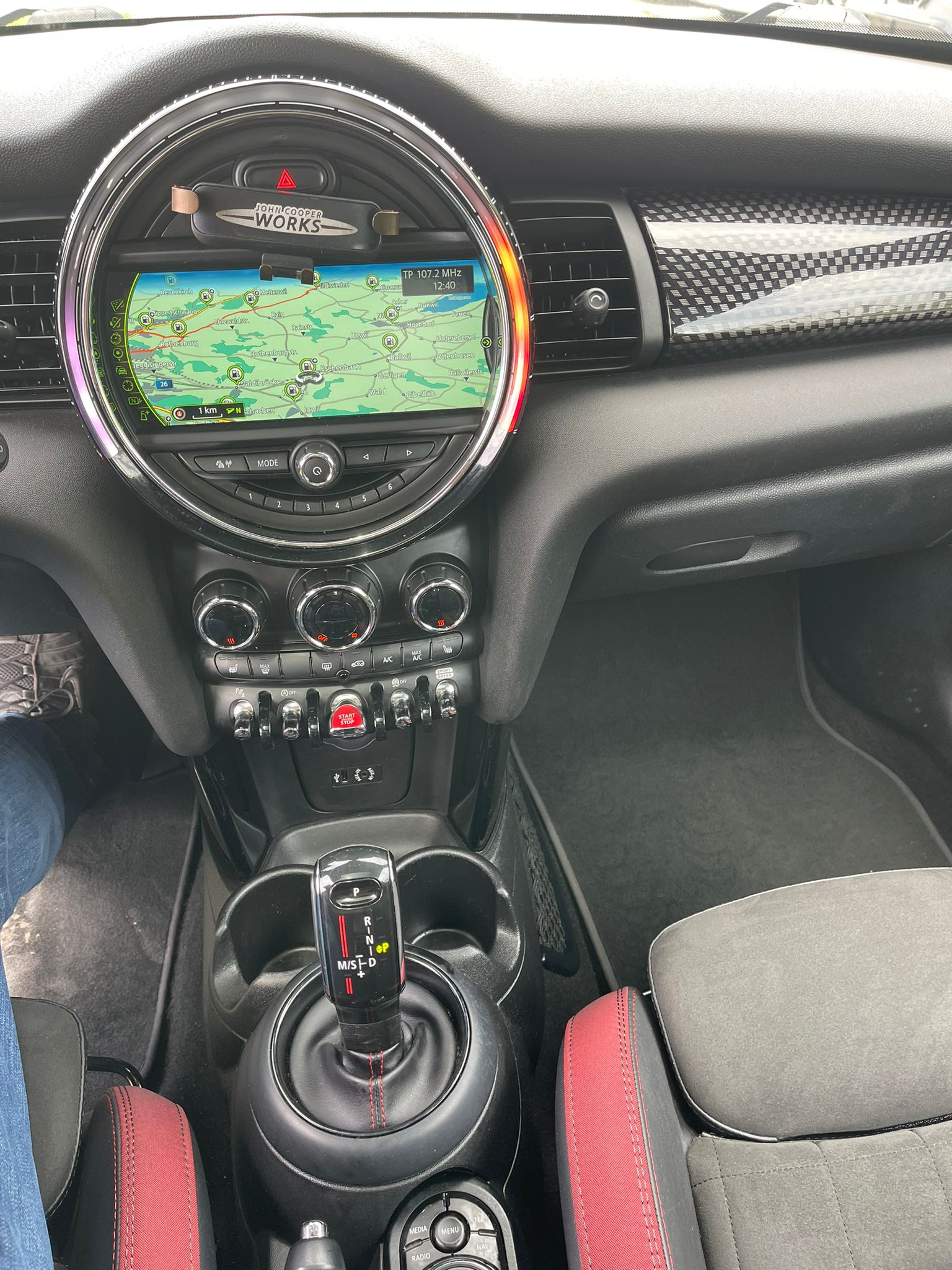 MINI Cooper John Cooper Works Steptronic-image-9