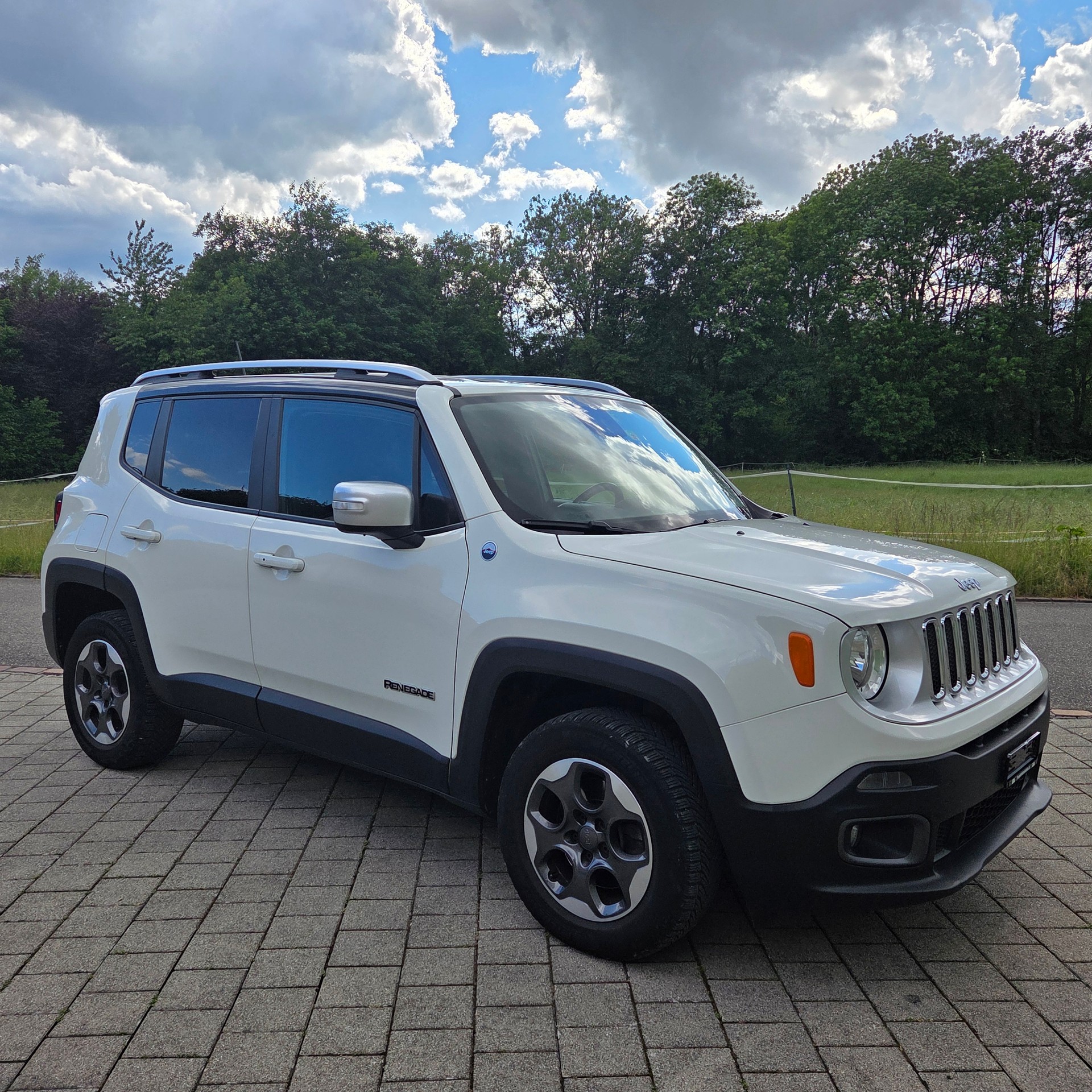 JEEP Renegade 2.0 CRD Limited AWD-image-1