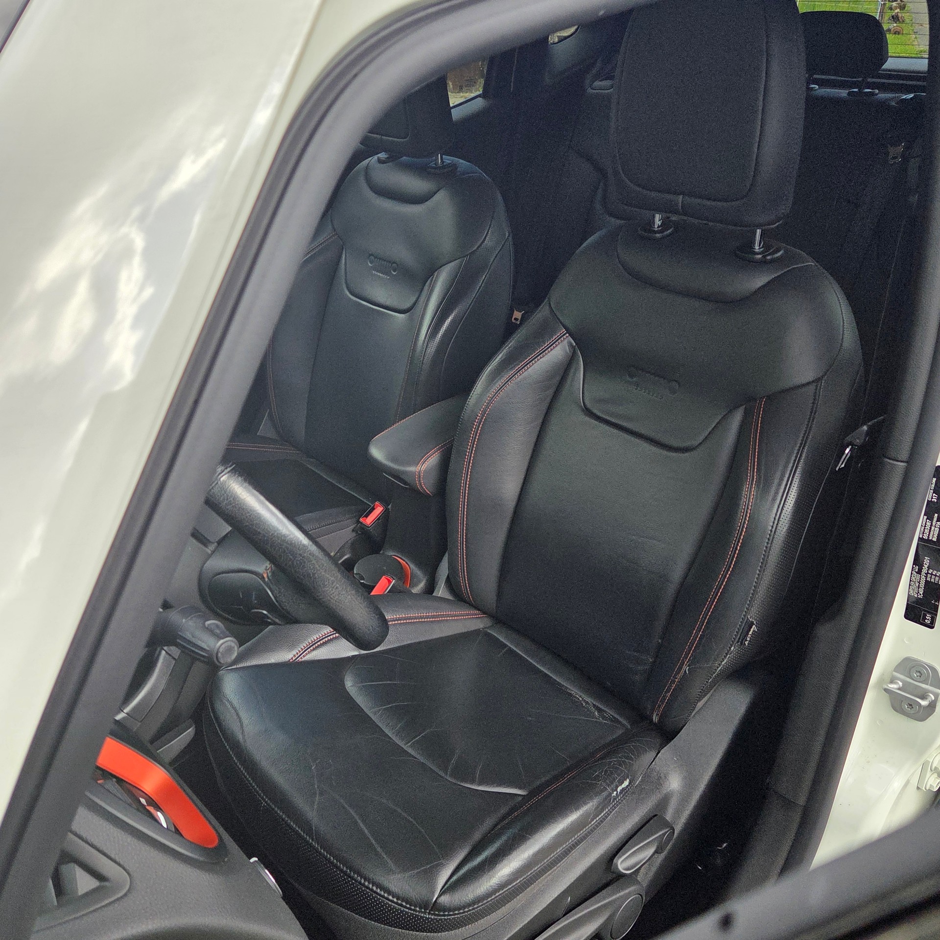 JEEP Renegade 2.0 CRD Limited AWD-image-9