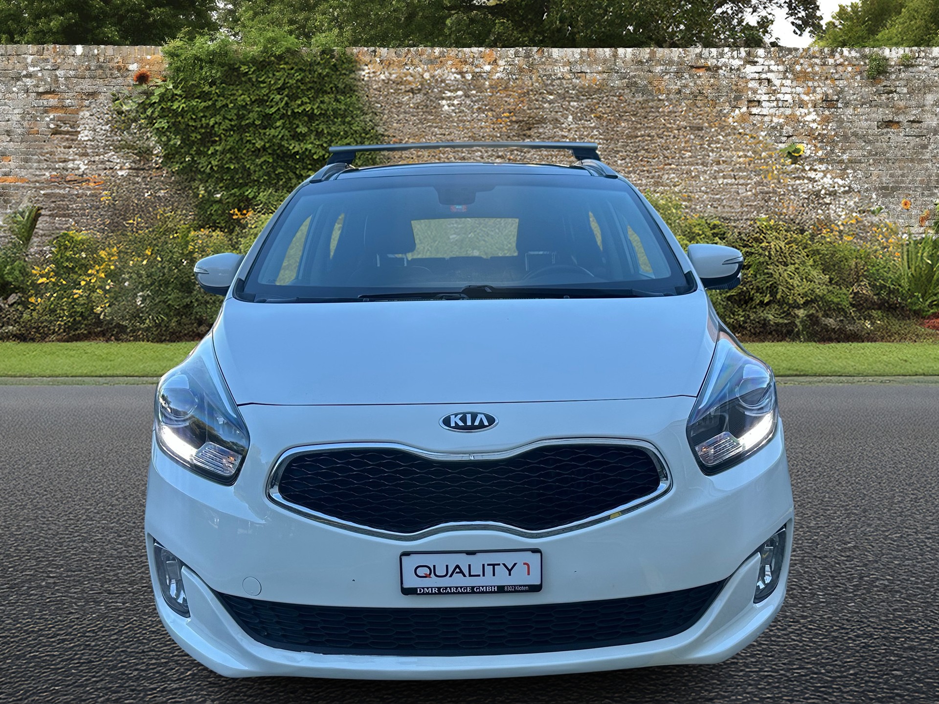 KIA Carens 1.7 CRDi Swiss Eco Edition DCT-image-7