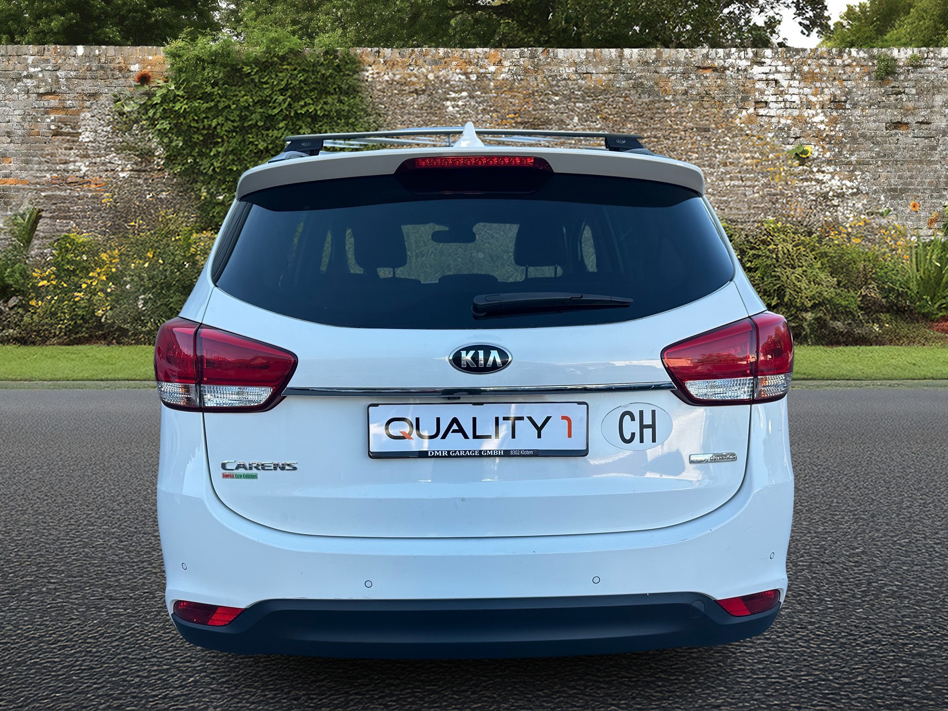 KIA Carens 1.7 CRDi Swiss Eco Edition DCT-image-3