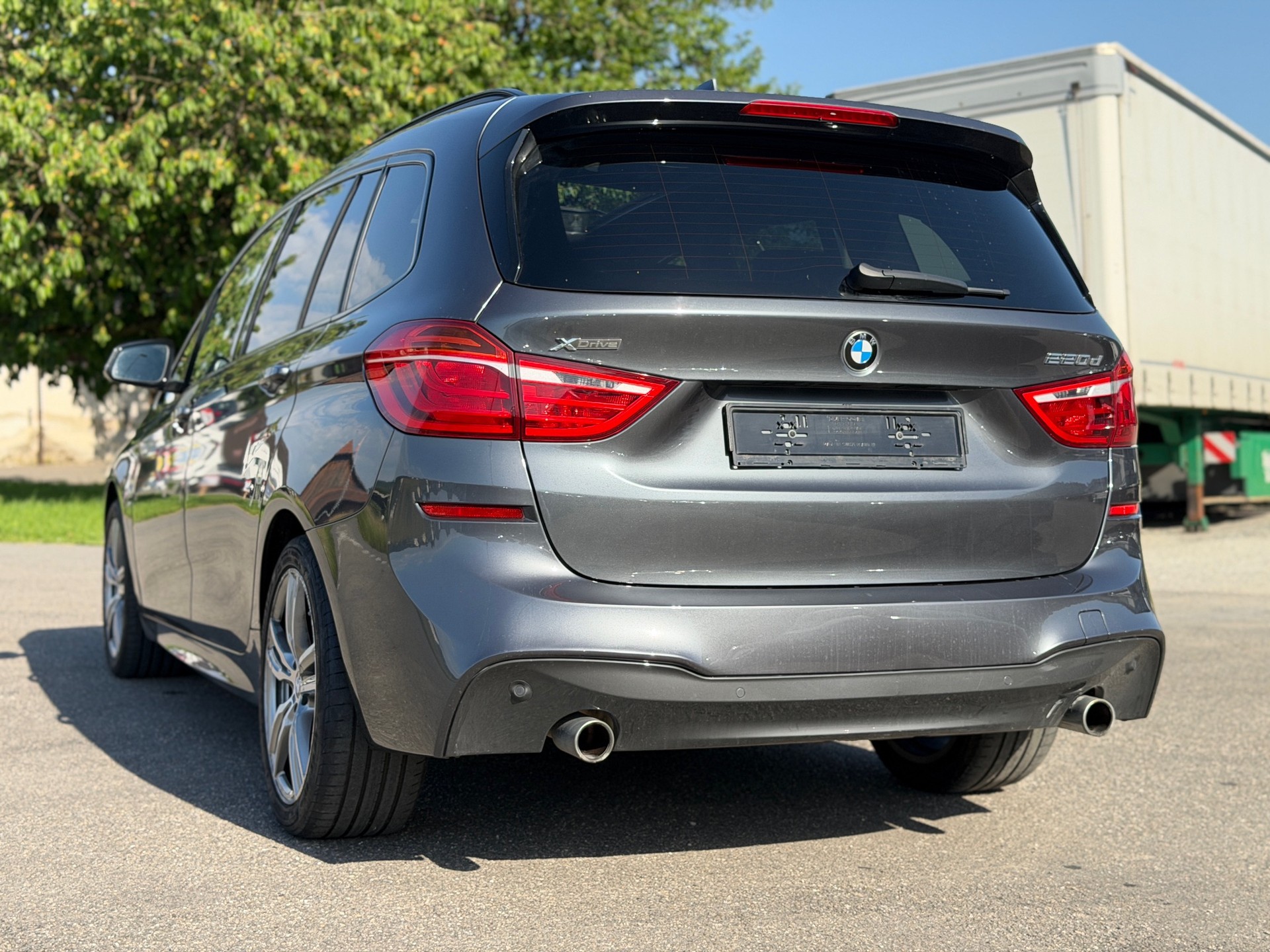 BMW 220d xDrive Gran Tourer M Sport Steptronic-image-5