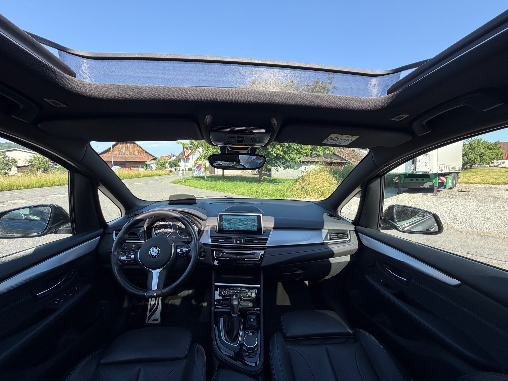 BMW 220d xDrive Gran Tourer M Sport Steptronic-image-6