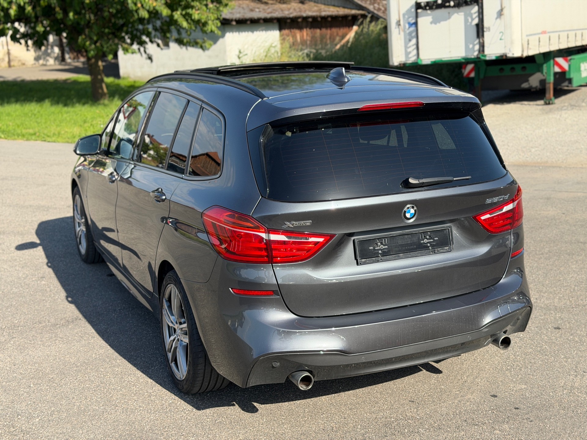 BMW 220d xDrive Gran Tourer M Sport Steptronic-image-14