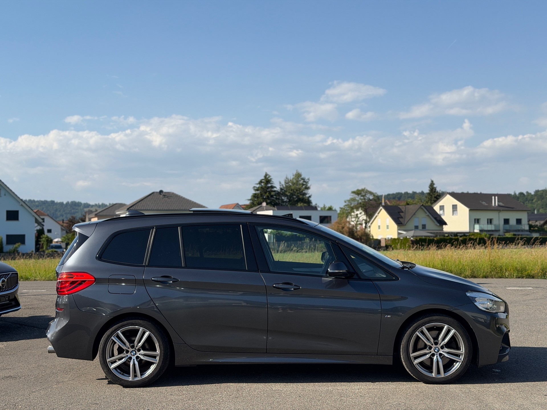 BMW 220d xDrive Gran Tourer M Sport Steptronic-image-10