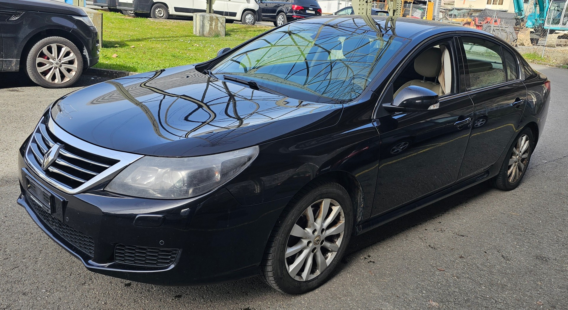 RENAULT LATITUDE