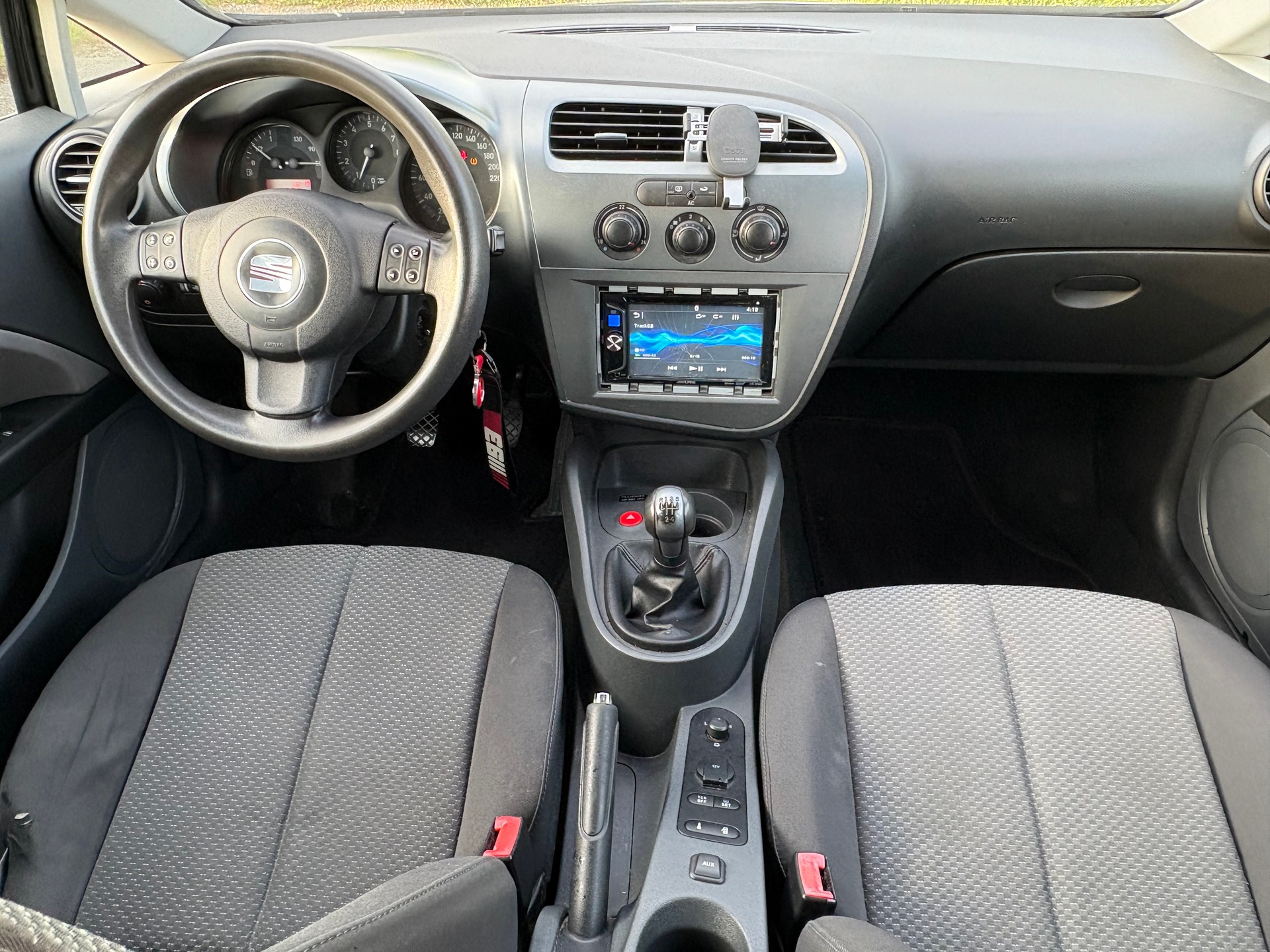 SEAT Leon 1.6 Rebel-image-6