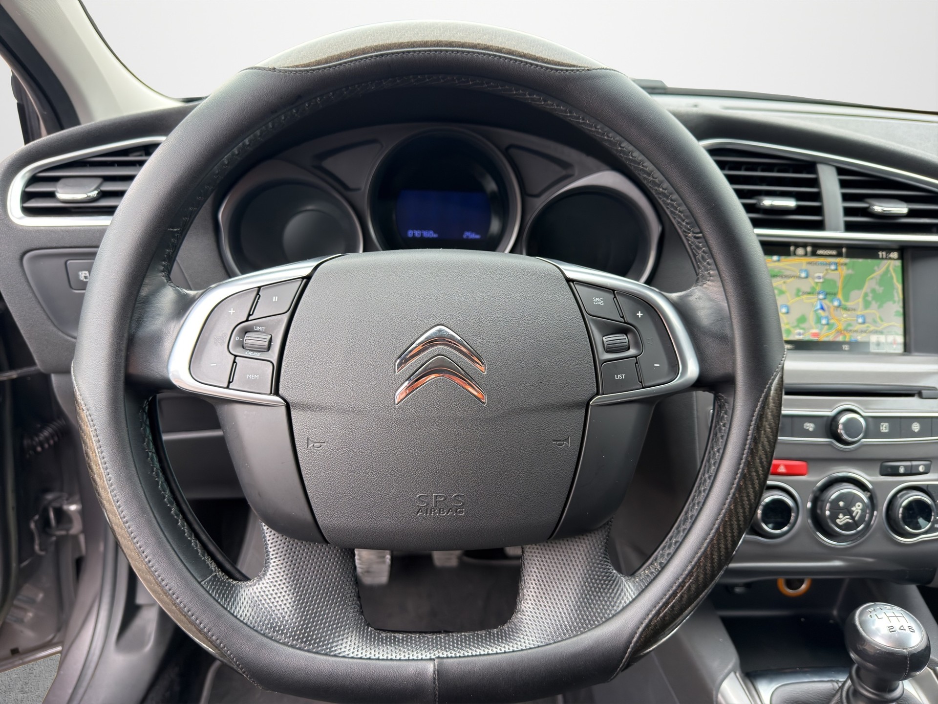 CITROEN C4 1.2 Pure Tech Feel Edition-image-18