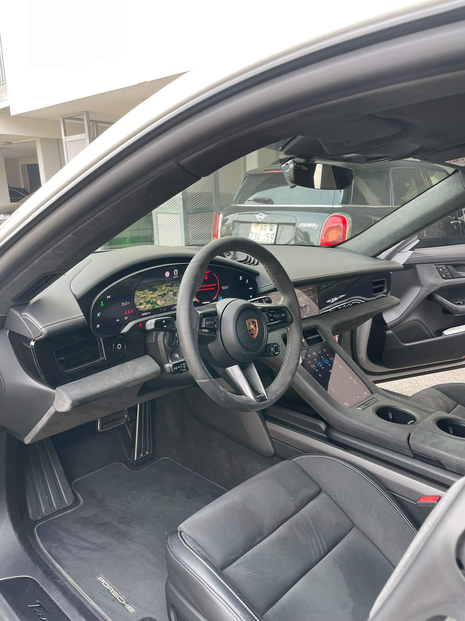PORSCHE Taycan GTS Sport Turismo Performance Plus 93,4kWh 65% Rabatt Porsche Approved Garantie bis 7.5.2027-image-7