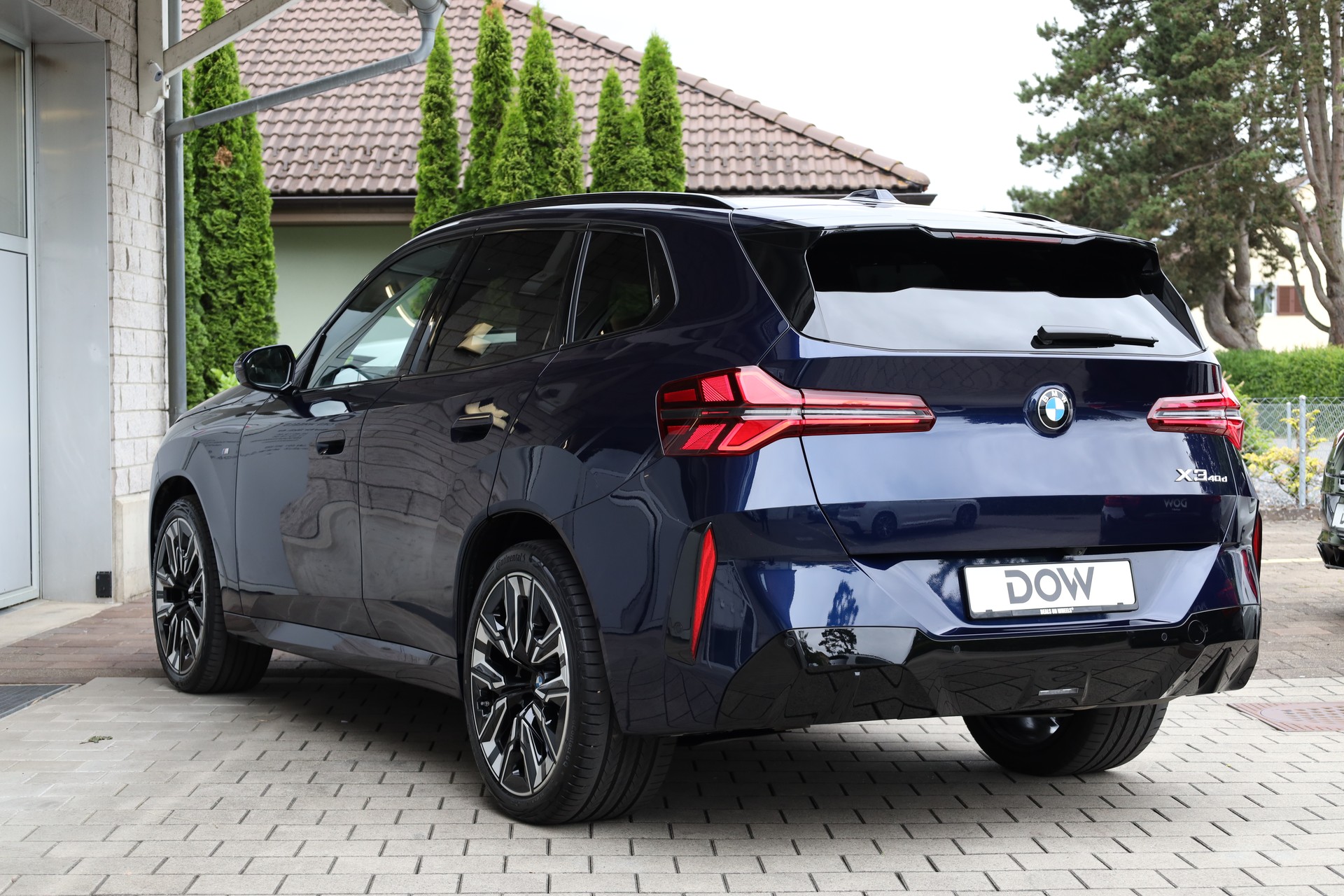 BMW X3 xDrive 48V 40d M Sport Pro-showroom-element-3