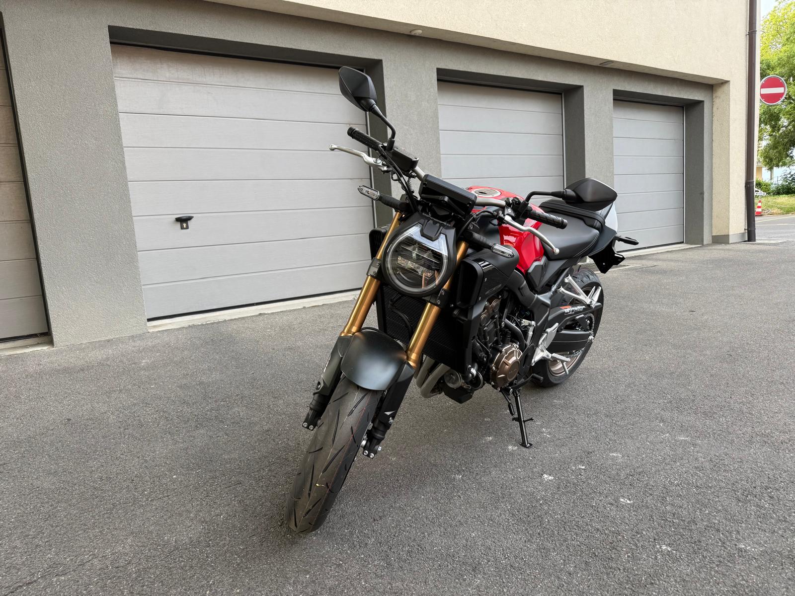 HONDA CB 650 R E-Clutch-image-0