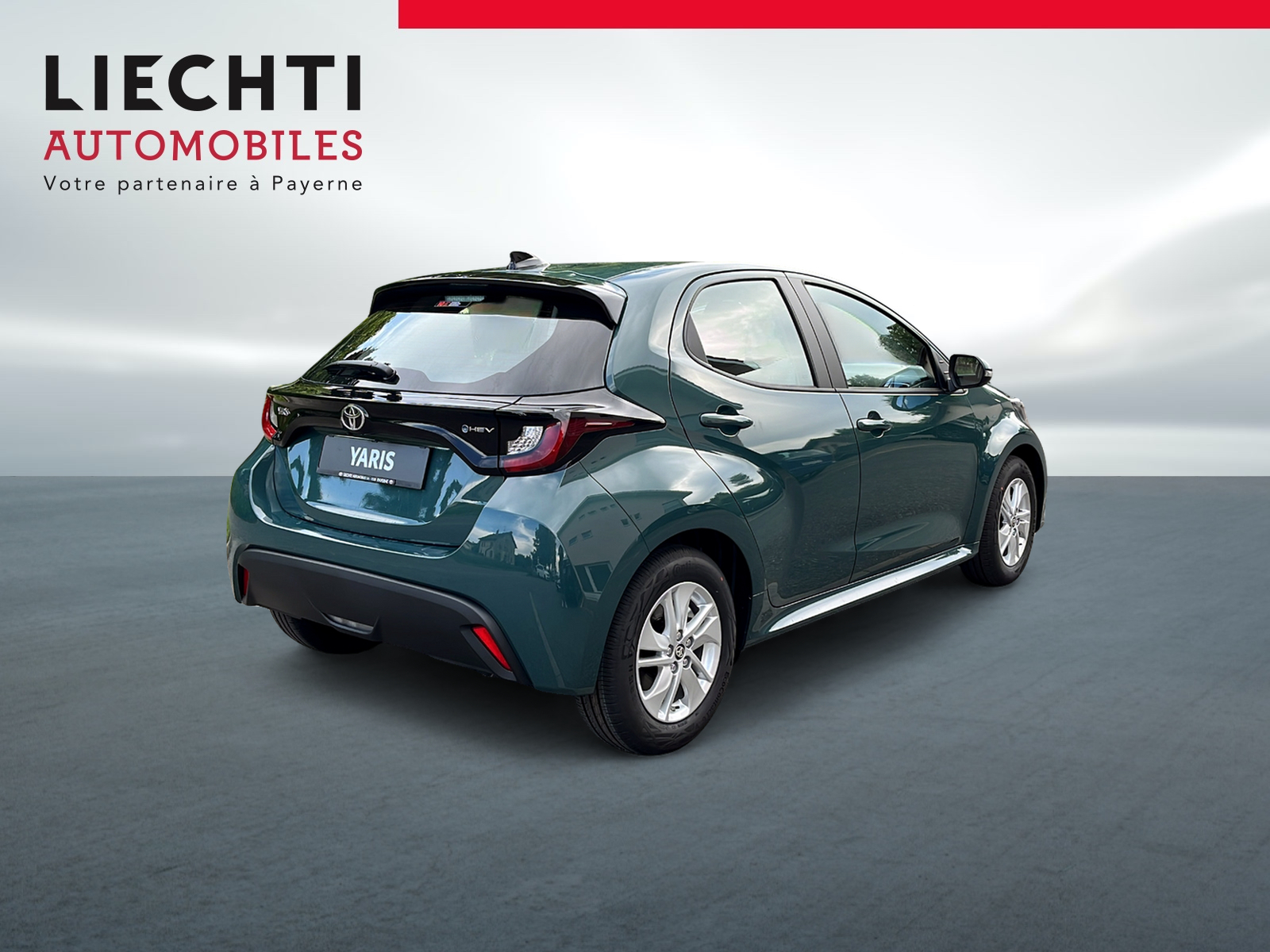 TOYOTA Yaris 1.5 Comfort e-CVT-showroom-element-3