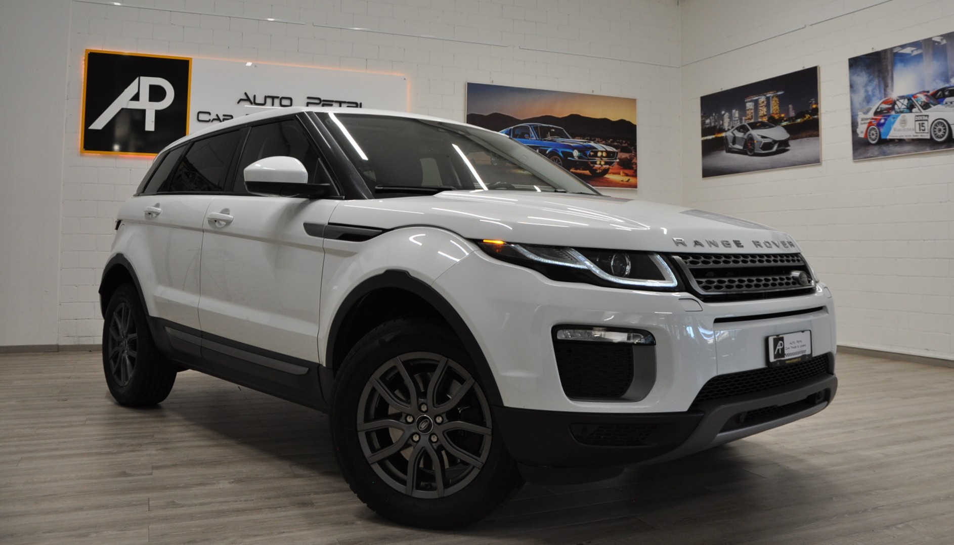 LAND ROVER Range Rover Evoque 2.0 TD4 Pure AT9