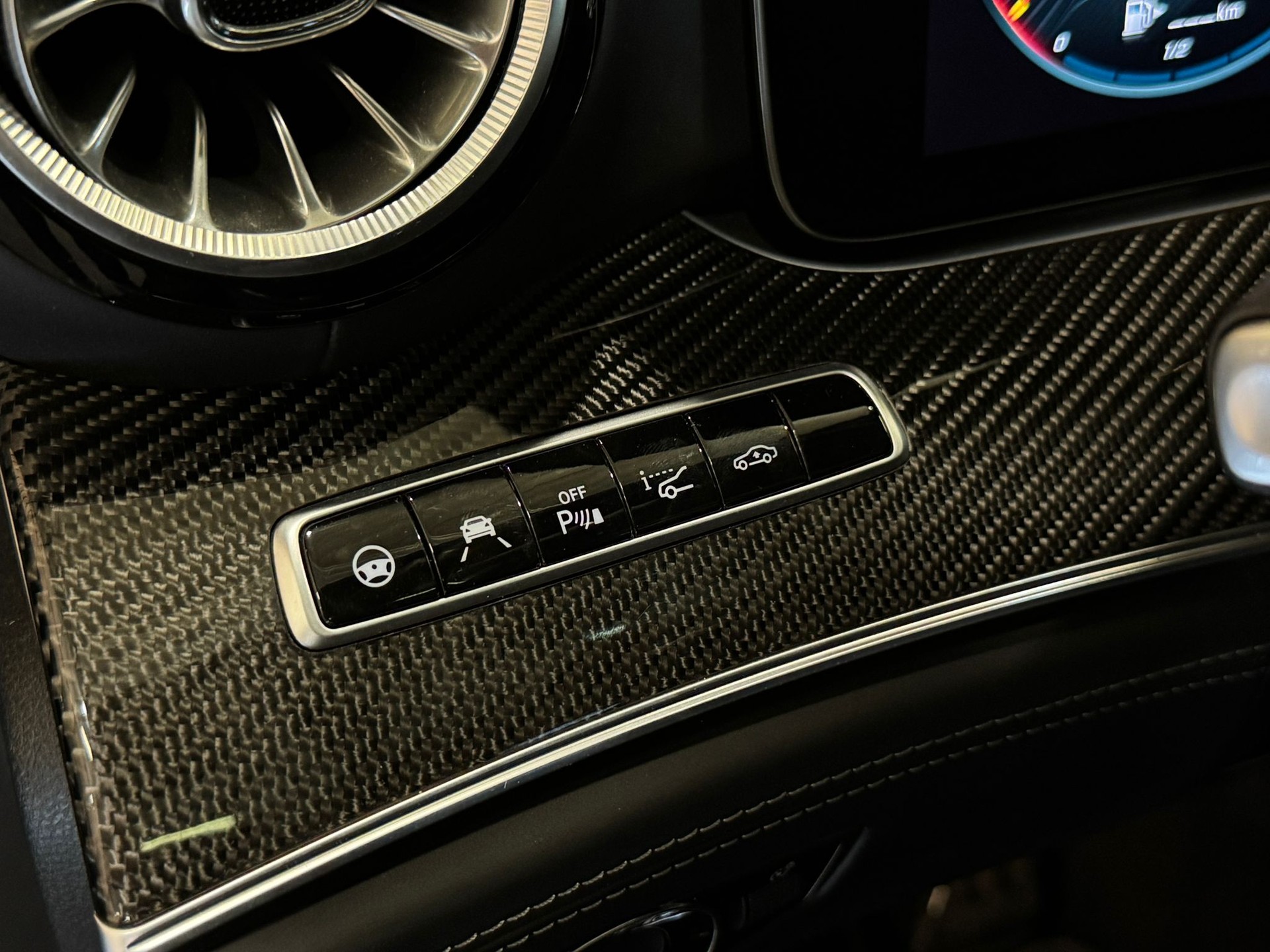 MERCEDES-BENZ AMG GT 4 63 S 4Matic+ Speedshift MCT *CH-Fahrzeug*-image-15