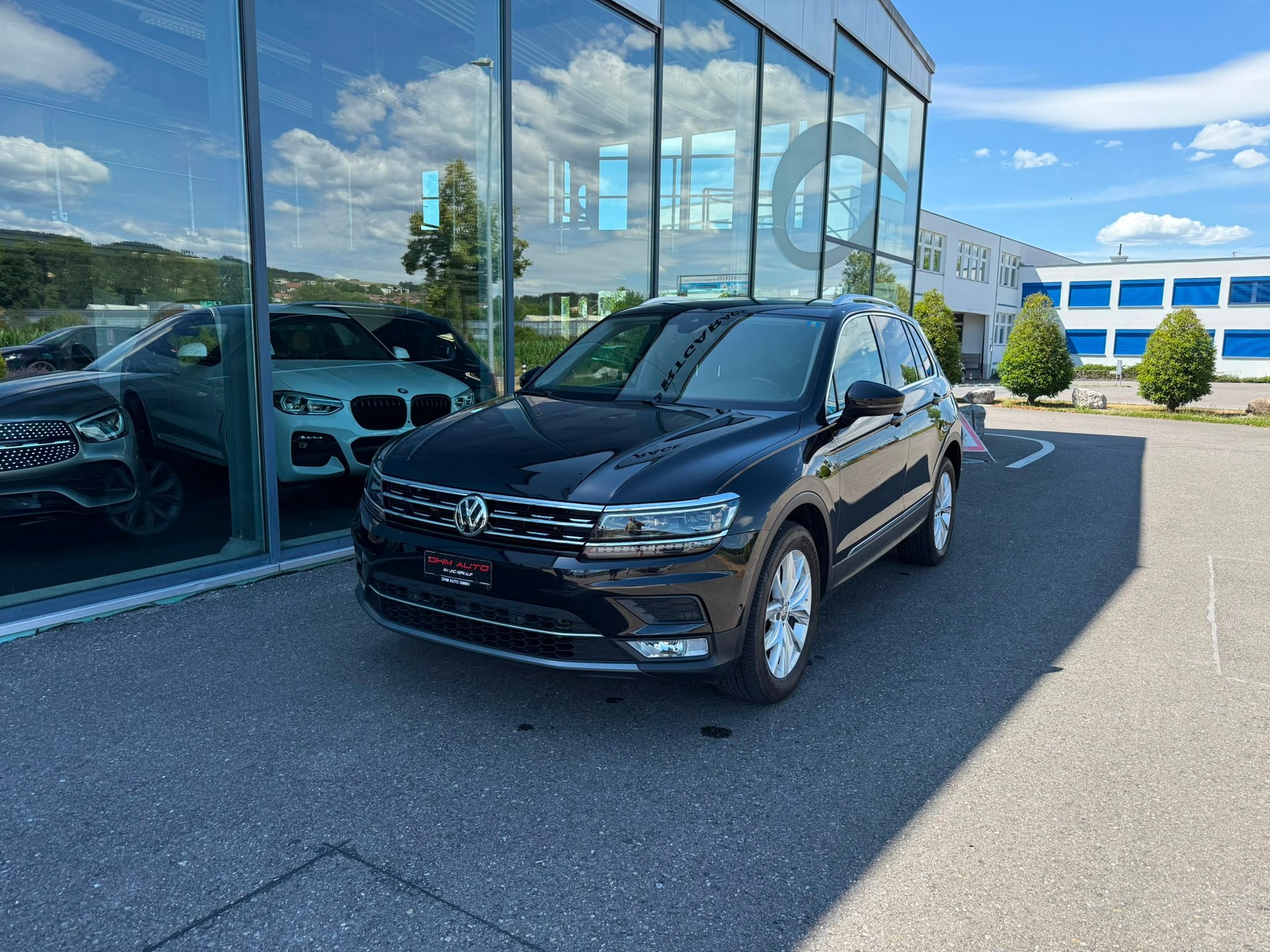 VW Tiguan 2.0 TDI Highline 4Motion DSG-image-1