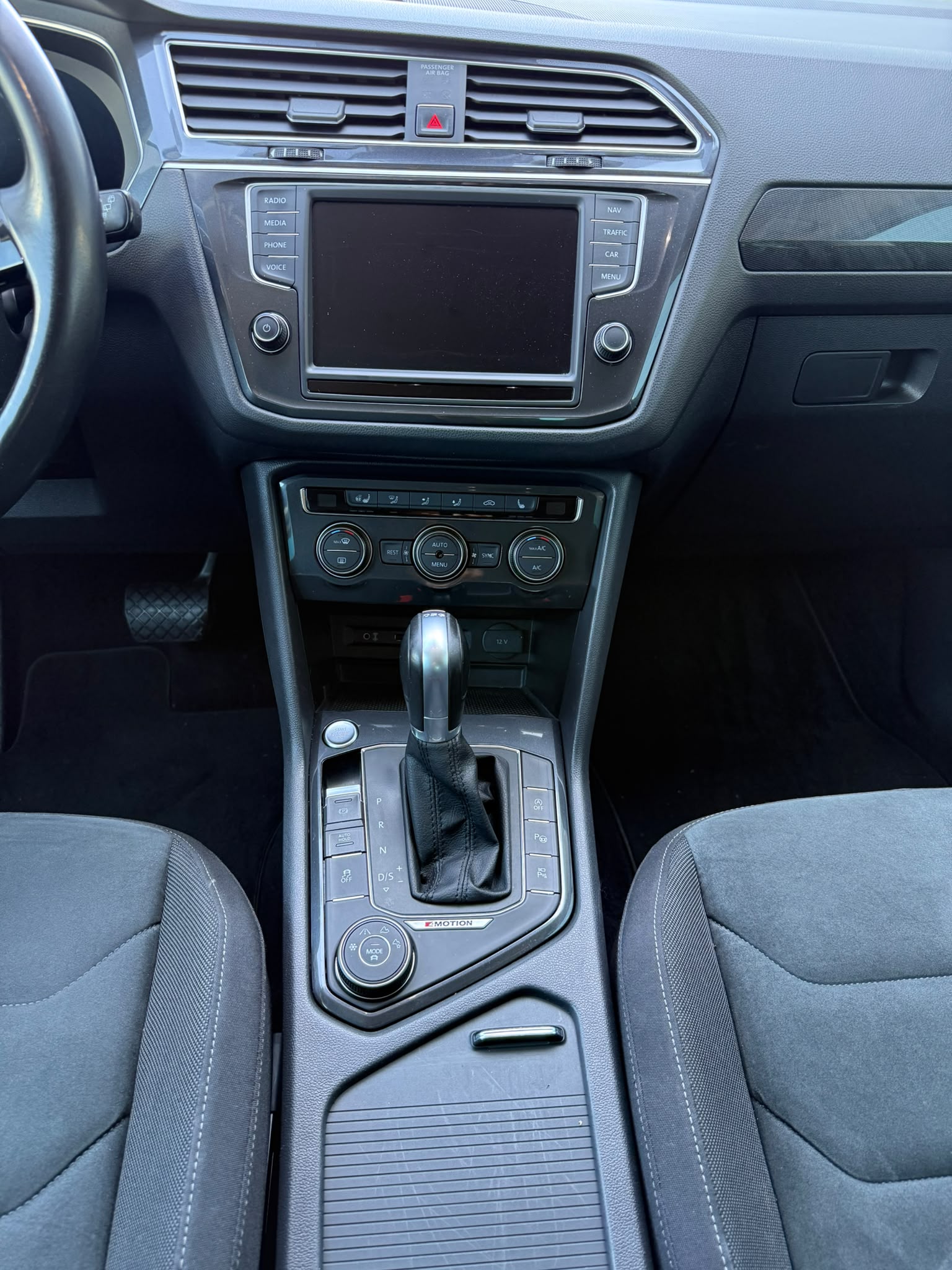 VW Tiguan 2.0 TDI Highline 4Motion DSG-image-13