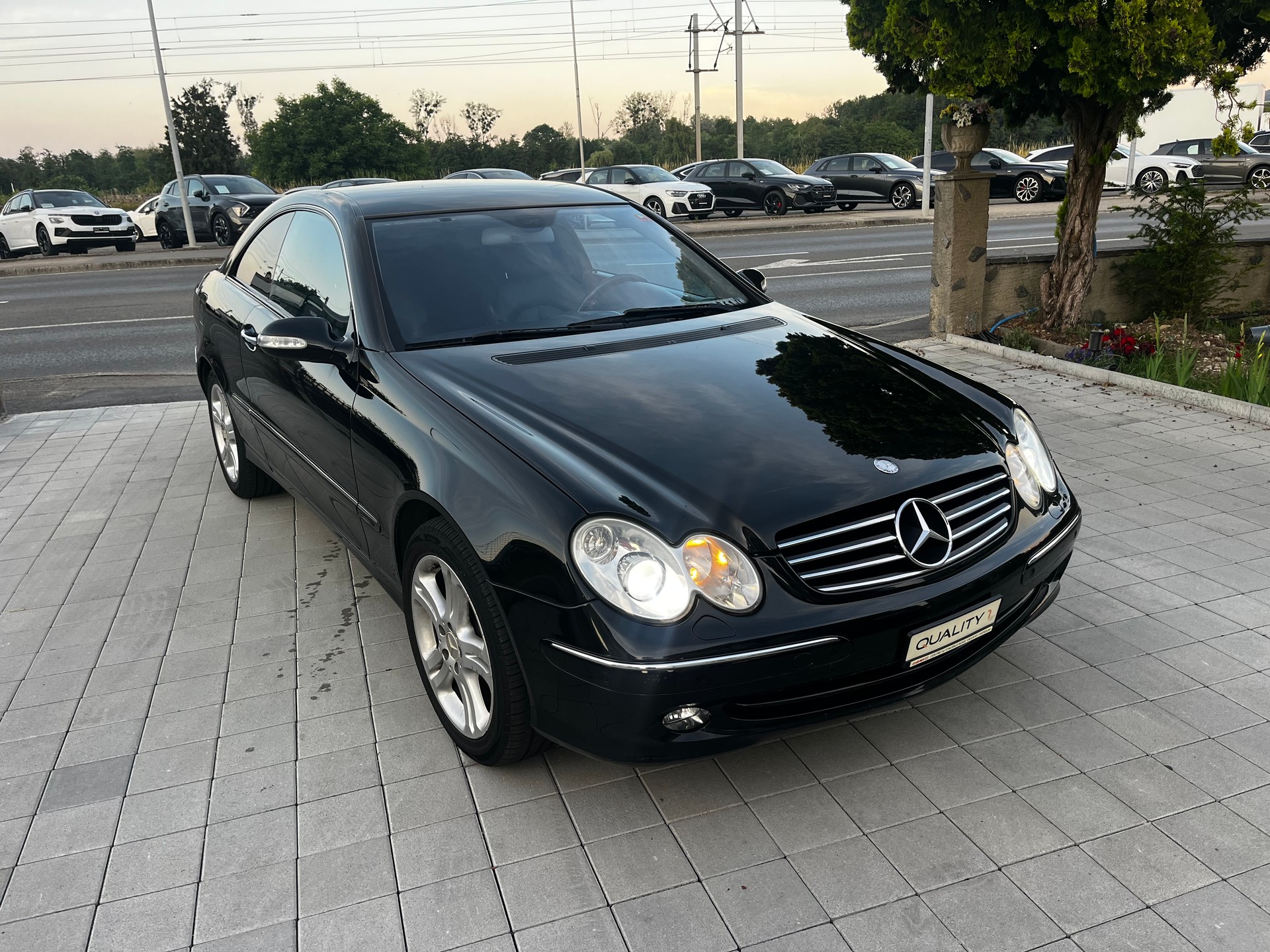 MERCEDES-BENZ CLK 240 Avantgarde