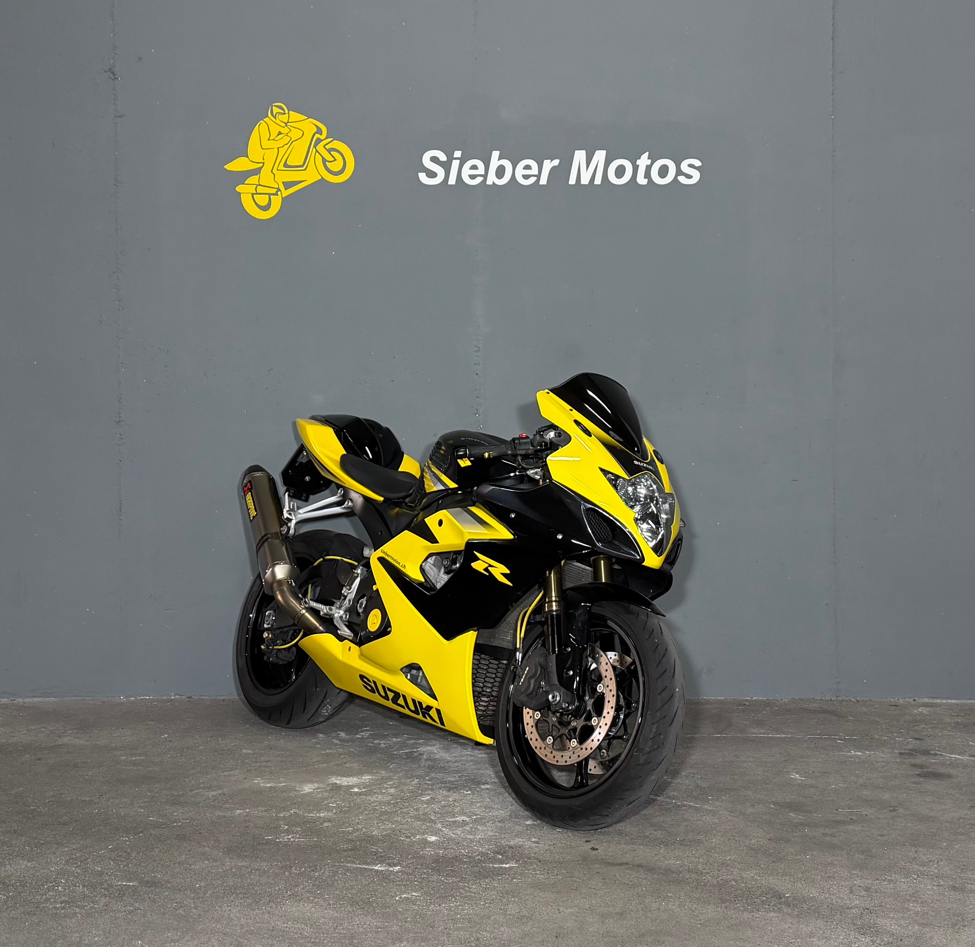 SUZUKI GSX-R1000-image-1